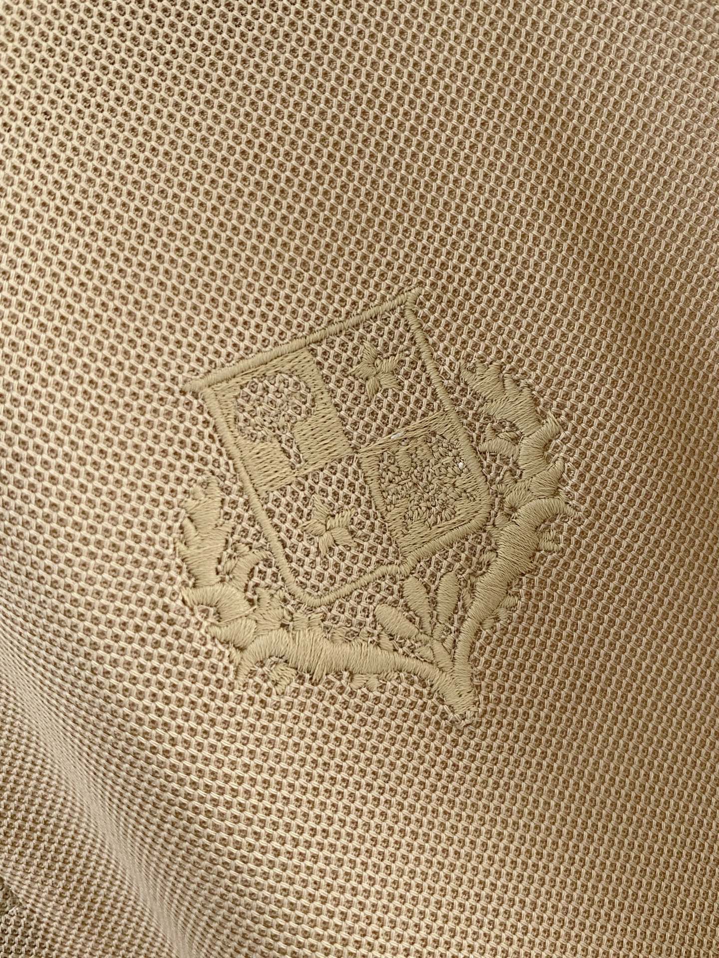 🌟 Loro piana# 26春夏 专属标识Polo衫短袖T恤 经典的翻领裁剪工艺从未停止.既不单调也