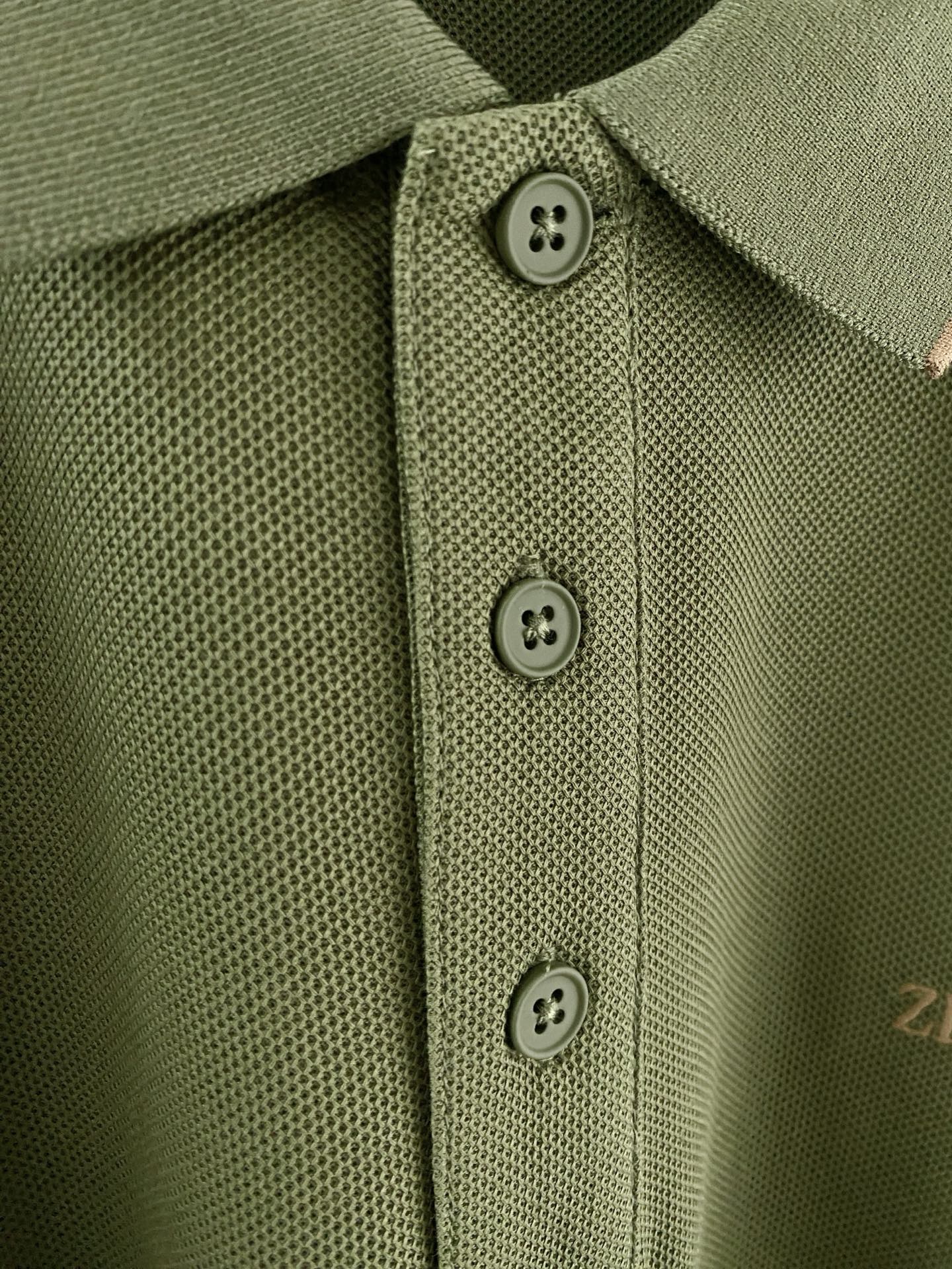 🌟 Zeg# 26春夏 专属标识Polo衫短袖T恤 经典的翻领裁剪工艺从未停止.既不单调也不复杂,匠心之