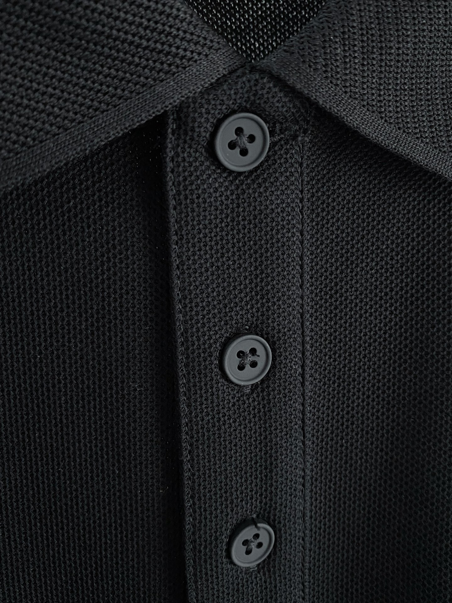 🌟 PRD# 26春夏 专属标识Polo衫短袖T恤 经典的翻领裁剪工艺从未停止.既不单调也不复杂,匠心之