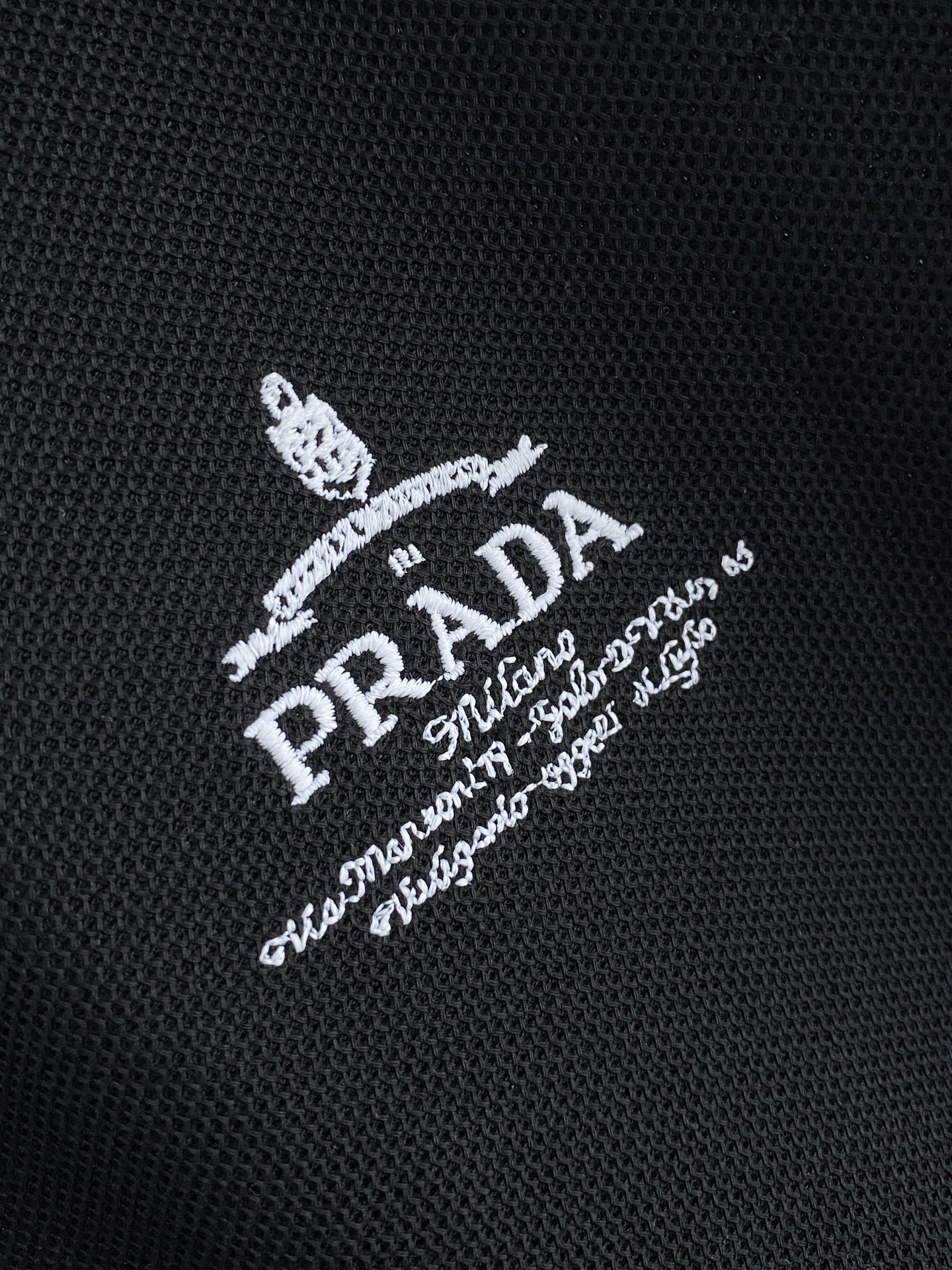 🌟 PRD# 26春夏 专属标识Polo衫短袖T恤 经典的翻领裁剪工艺从未停止.既不单调也不复杂,匠心之