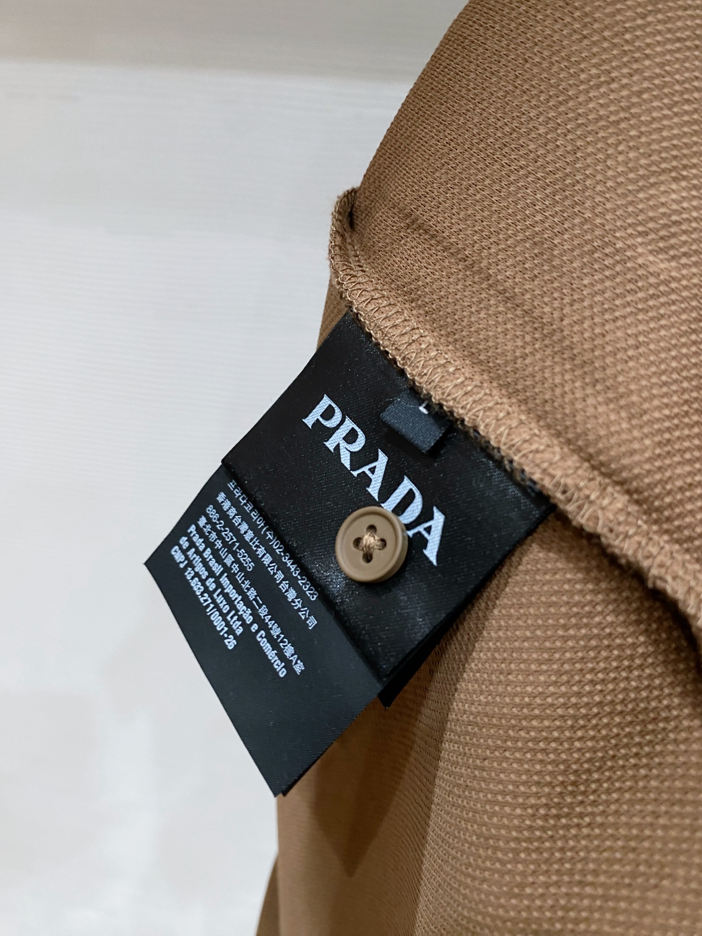 🌟 PRD# 26春夏 专属标识Polo衫短袖T恤 经典的翻领裁剪工艺从未停止.既不单调也不复杂,匠心之