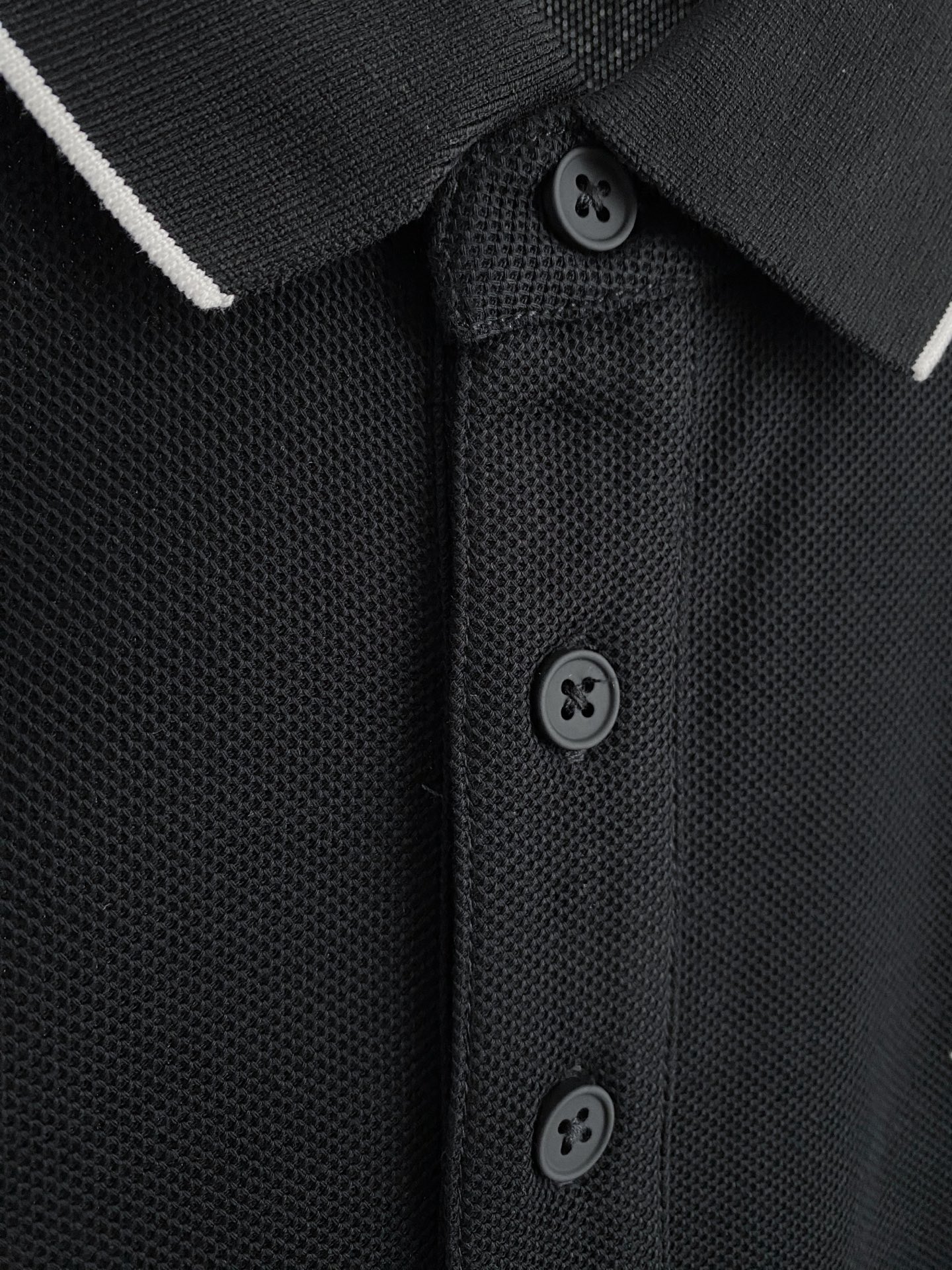 🌟 驴家# 26春夏 专属标识Polo衫短袖T恤 经典的翻领裁剪工艺从未停止.既不单调也不复杂,匠心之作