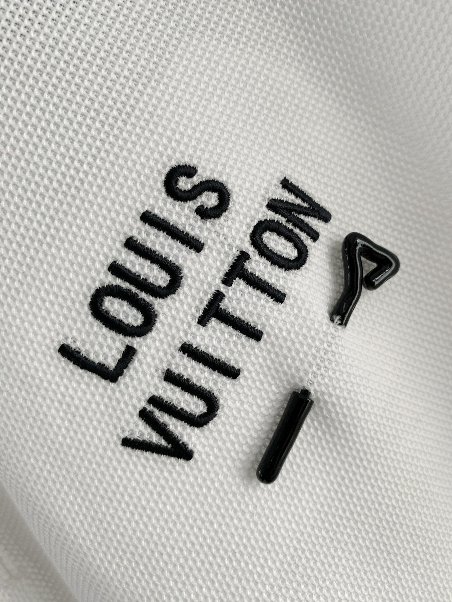 🌟 驴家# 26春夏 专属标识Polo衫短袖T恤 经典的翻领裁剪工艺从未停止.既不单调也不复杂,匠心之作