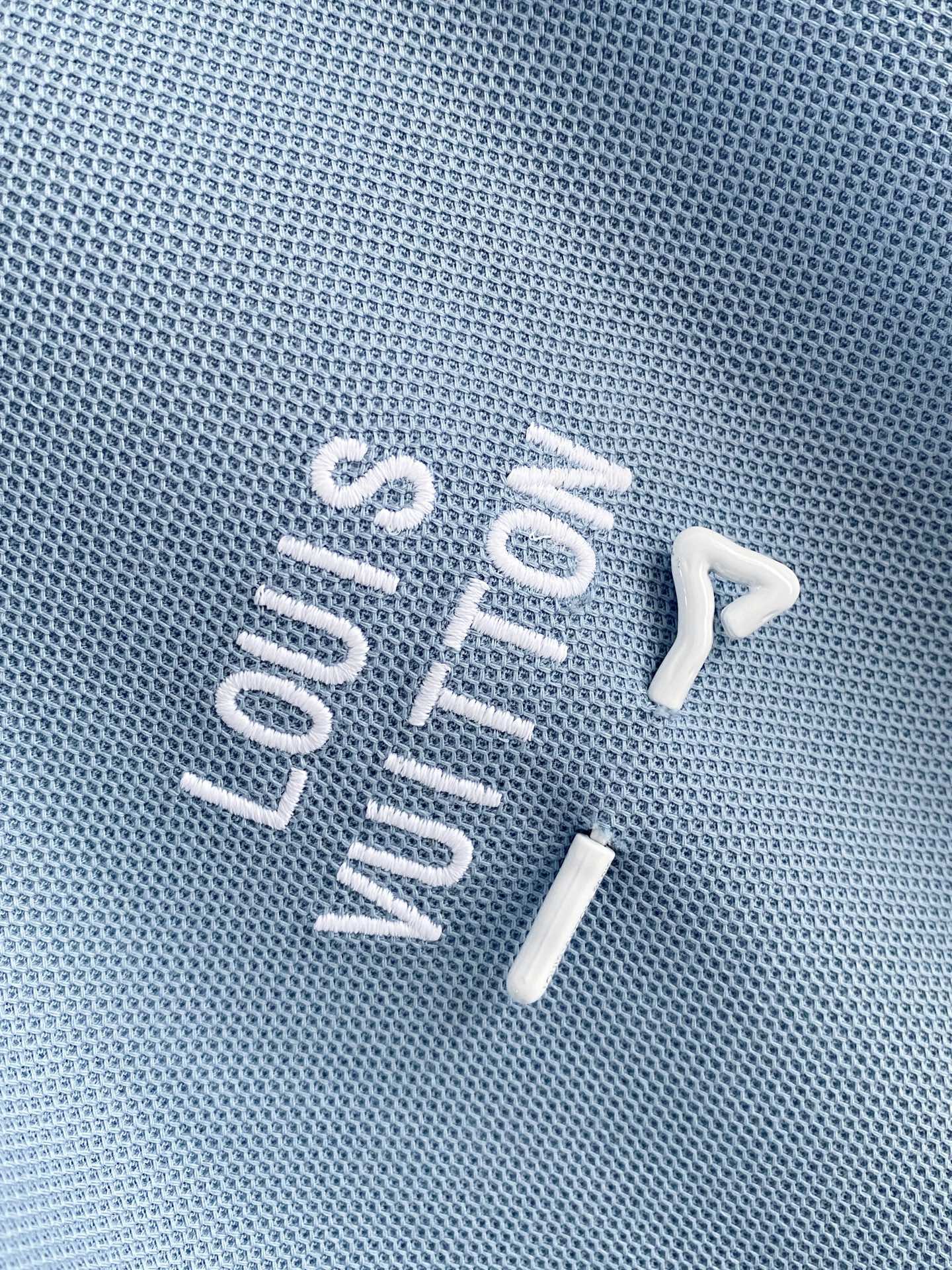 🌟 驴家# 26春夏 专属标识Polo衫短袖T恤 经典的翻领裁剪工艺从未停止.既不单调也不复杂,匠心之作