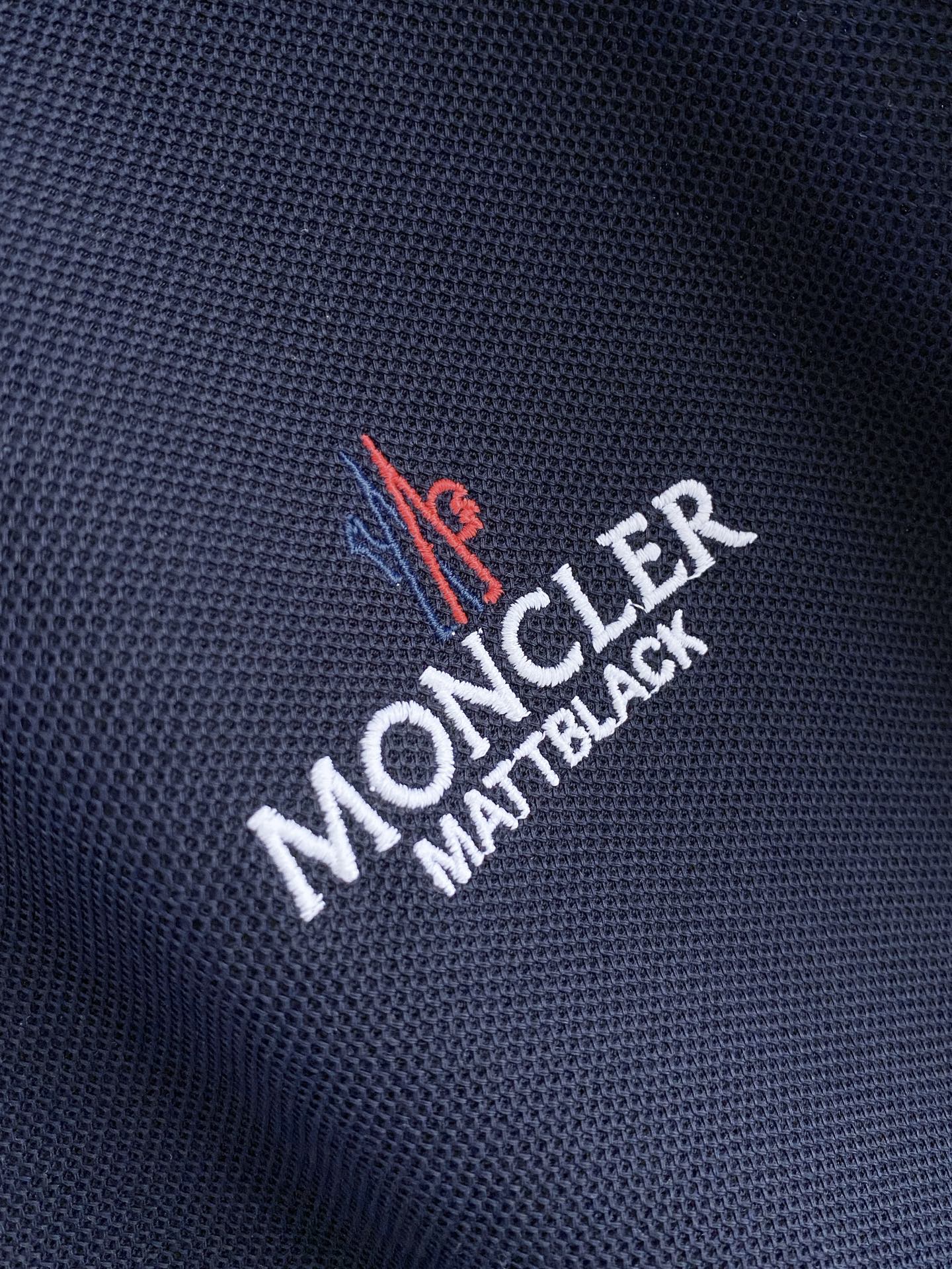 🌟 Mon# 26春夏 专属标识Polo衫短袖T恤 经典的翻领裁剪工艺从未停止.既不单调也不复杂,匠心之