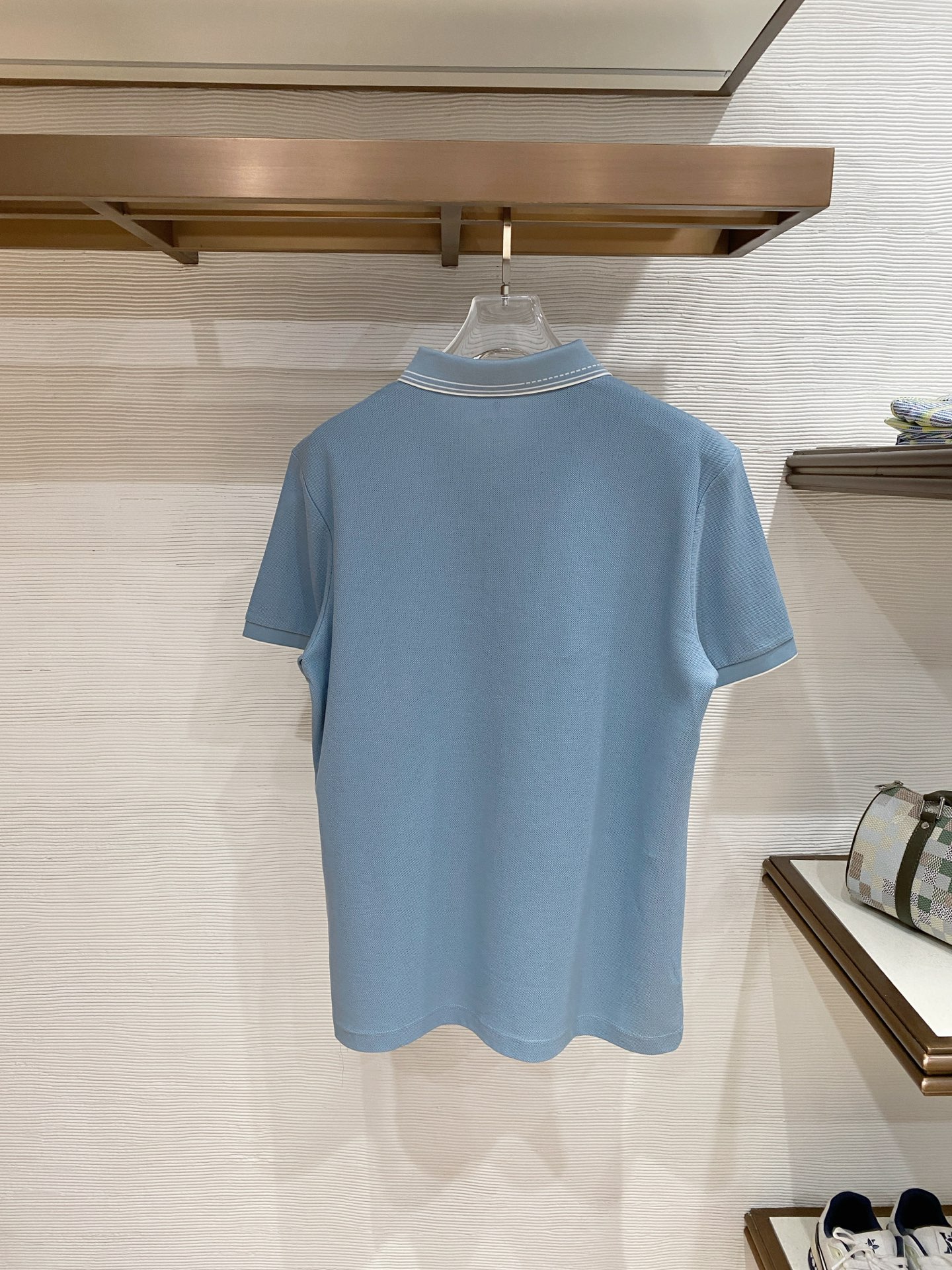 🌟 PRD# 26春夏 专属标识Polo衫短袖T恤 经典的翻领裁剪工艺从未停止.既不单调也不复杂,匠心之