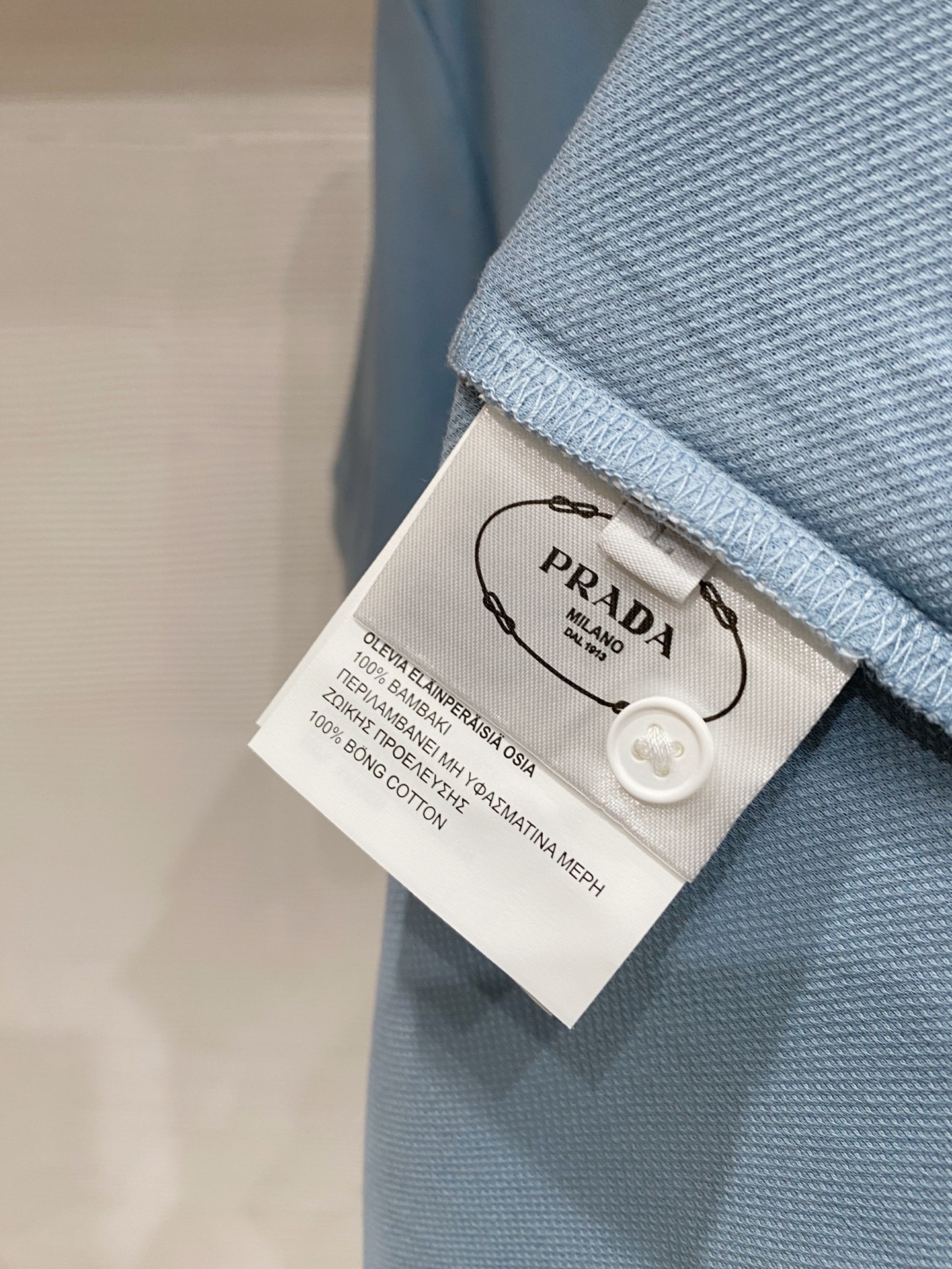 🌟 PRD# 26春夏 专属标识Polo衫短袖T恤 经典的翻领裁剪工艺从未停止.既不单调也不复杂,匠心之