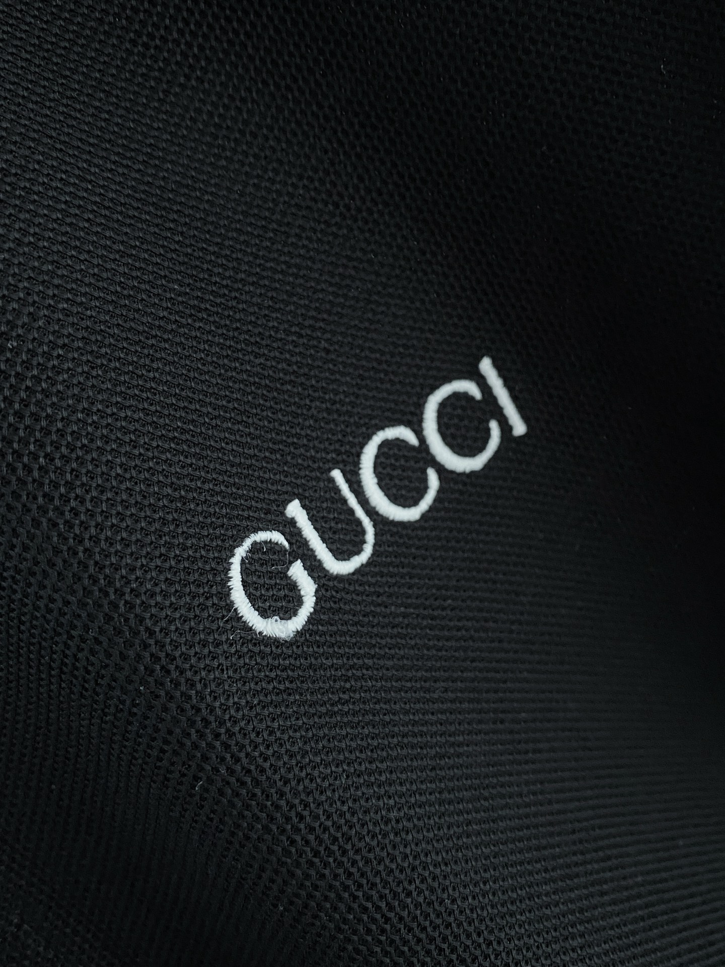 🌟 Gu# 26春夏 专属标识Polo衫短袖T恤 经典的翻领裁剪工艺从未停止.既不单调也不复杂,匠心之作