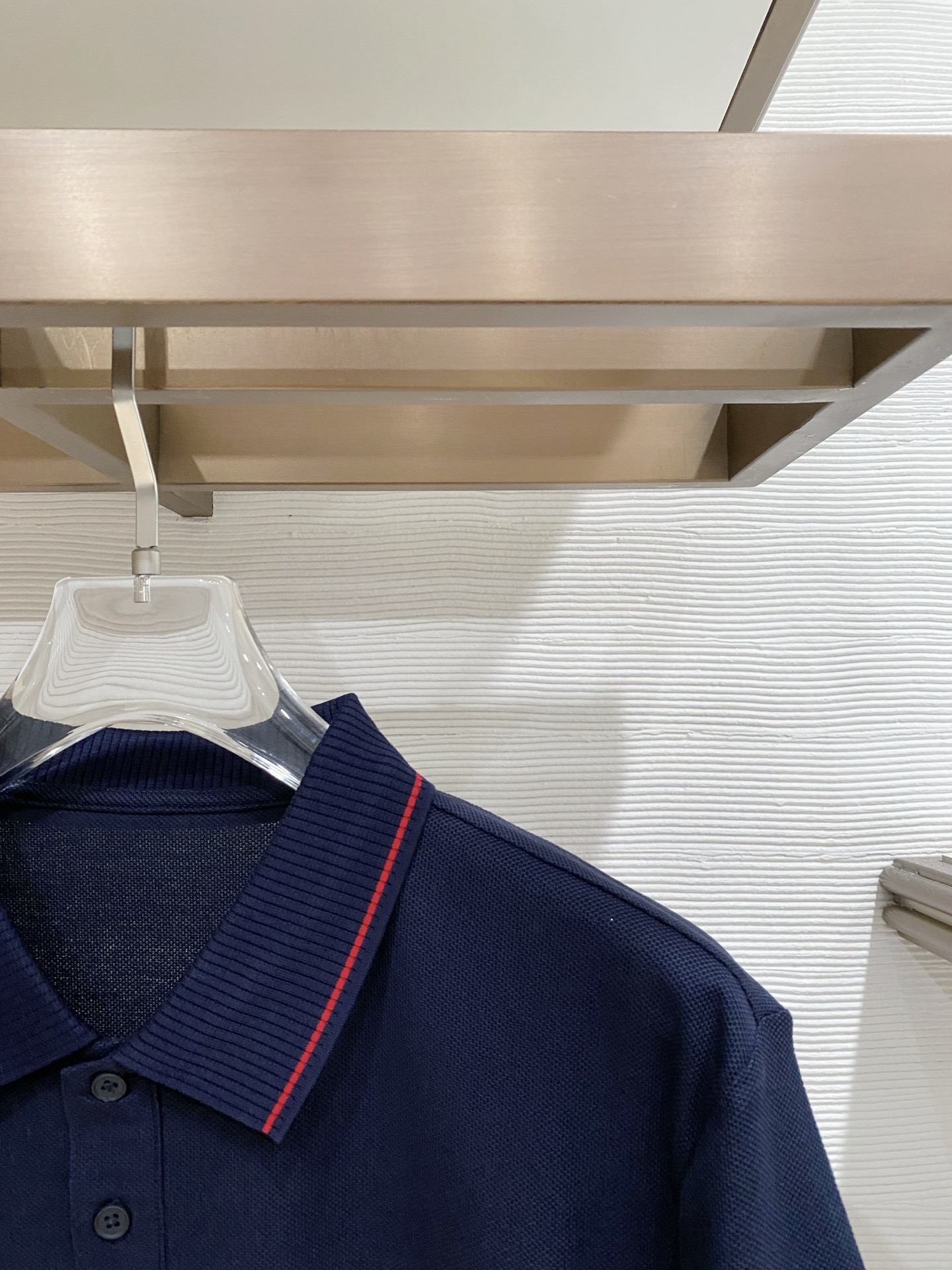 🌟 Mon# 26春夏 专属标识Polo衫短袖T恤 经典的翻领裁剪工艺从未停止.既不单调也不复杂,匠心之