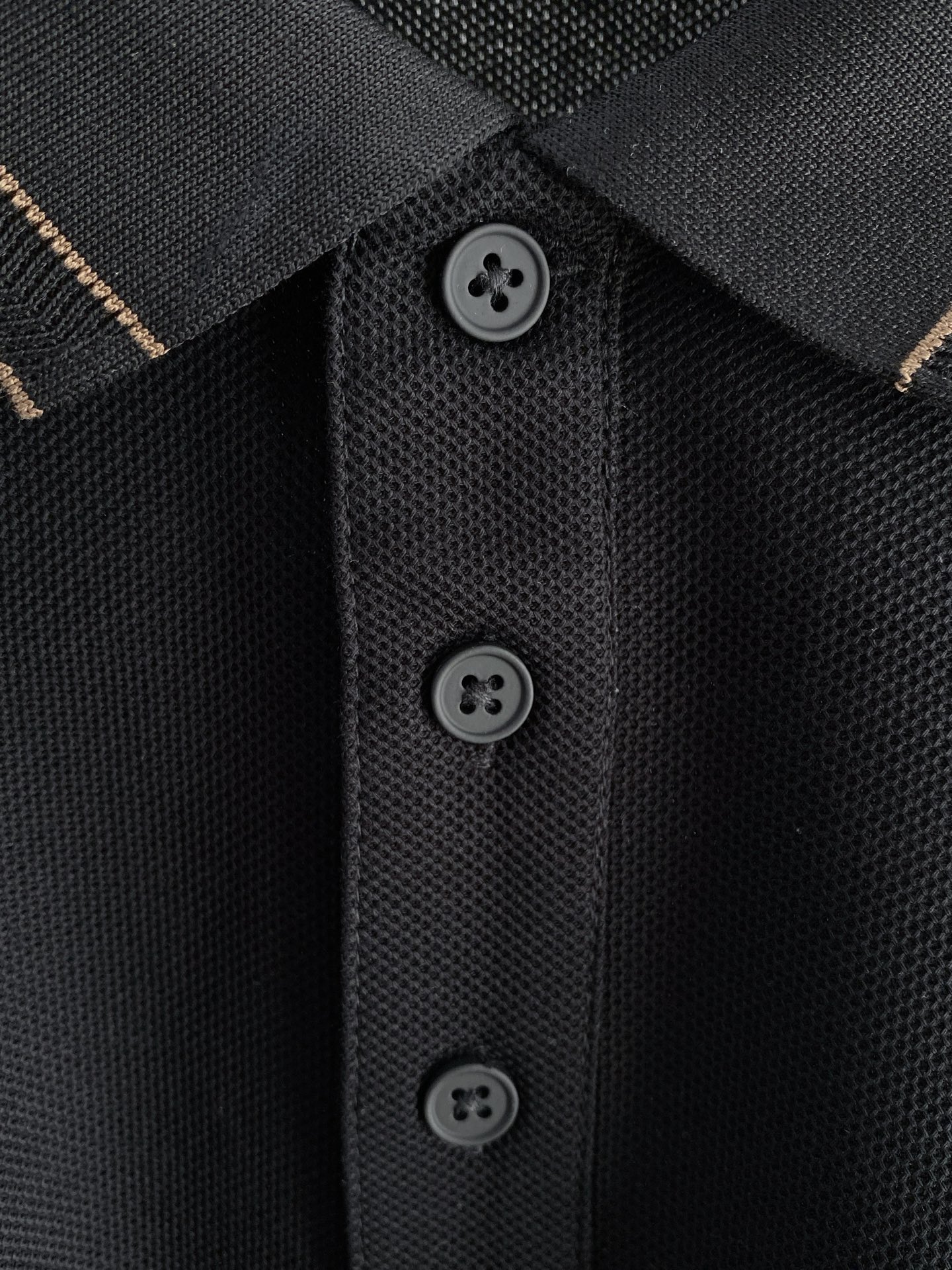 🌟 Zeg# 26春夏 专属标识Polo衫短袖T恤 经典的翻领裁剪工艺从未停止.既不单调也不复杂,匠心之