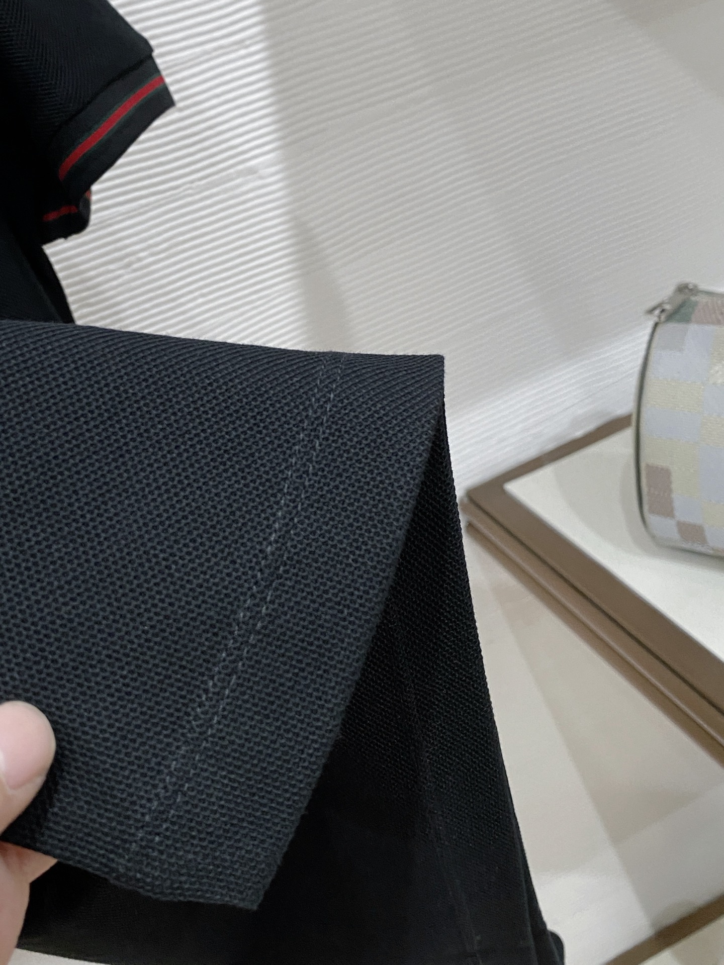 🌟 Gu# 26春夏 专属标识Polo衫短袖T恤 经典的翻领裁剪工艺从未停止.既不单调也不复杂,匠心之作