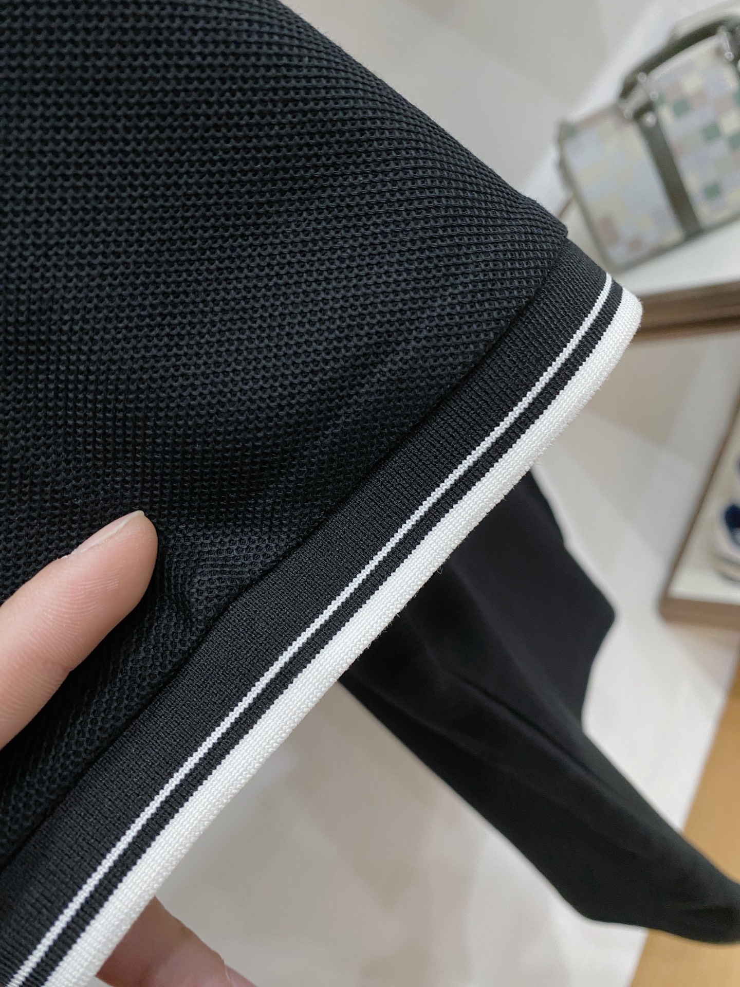 🌟 驴家# 26春夏 专属标识Polo衫短袖T恤 经典的翻领裁剪工艺从未停止.既不单调也不复杂,匠心之作