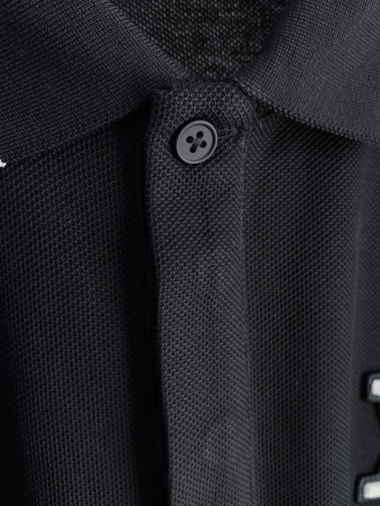 🌟 驴家# 26春夏 专属标识Polo衫短袖T恤 经典的翻领裁剪工艺从未停止.既不单调也不复杂,匠心之作