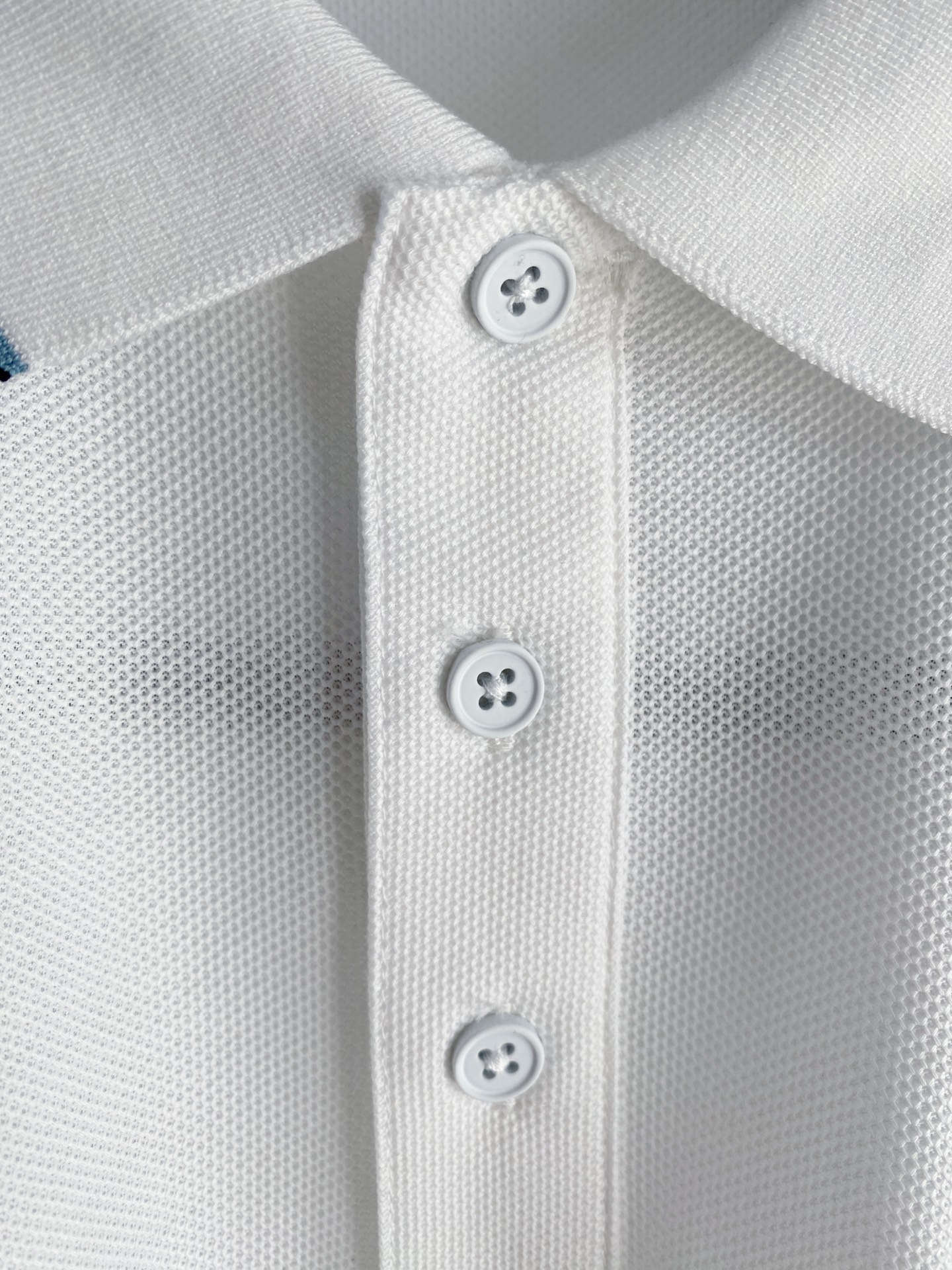 🌟 驴家# 26春夏 专属标识Polo衫短袖T恤 经典的翻领裁剪工艺从未停止.既不单调也不复杂,匠心之作