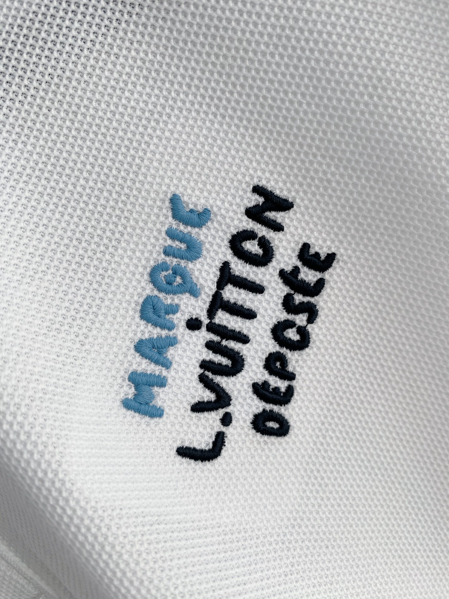 🌟 驴家# 26春夏 专属标识Polo衫短袖T恤 经典的翻领裁剪工艺从未停止.既不单调也不复杂,匠心之作