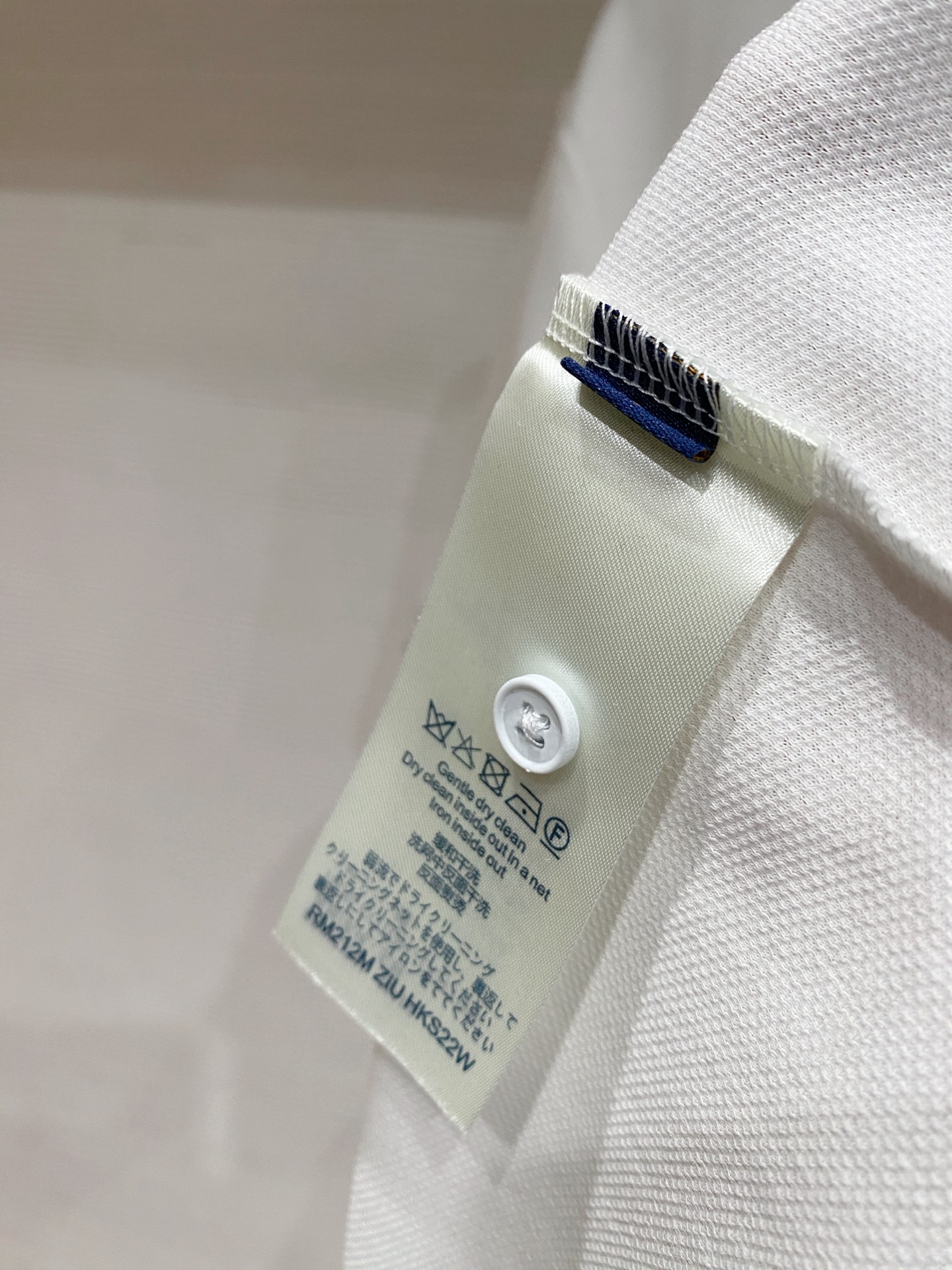 🌟 驴家# 26春夏 专属标识Polo衫短袖T恤 经典的翻领裁剪工艺从未停止.既不单调也不复杂,匠心之作