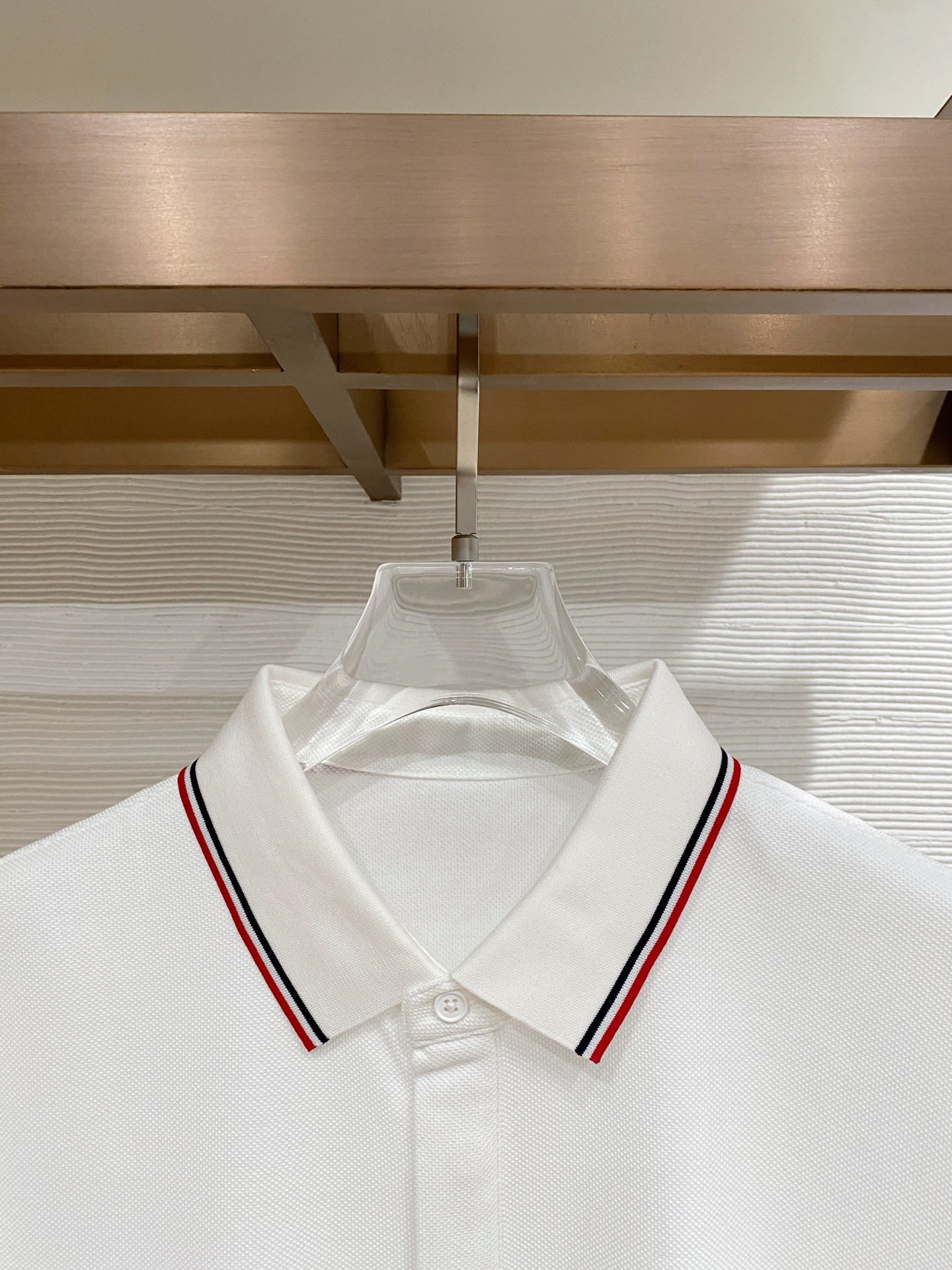 🌟 Mon# 26春夏 专属标识Polo衫短袖T恤 经典的翻领裁剪工艺从未停止.既不单调也不复杂,匠心之