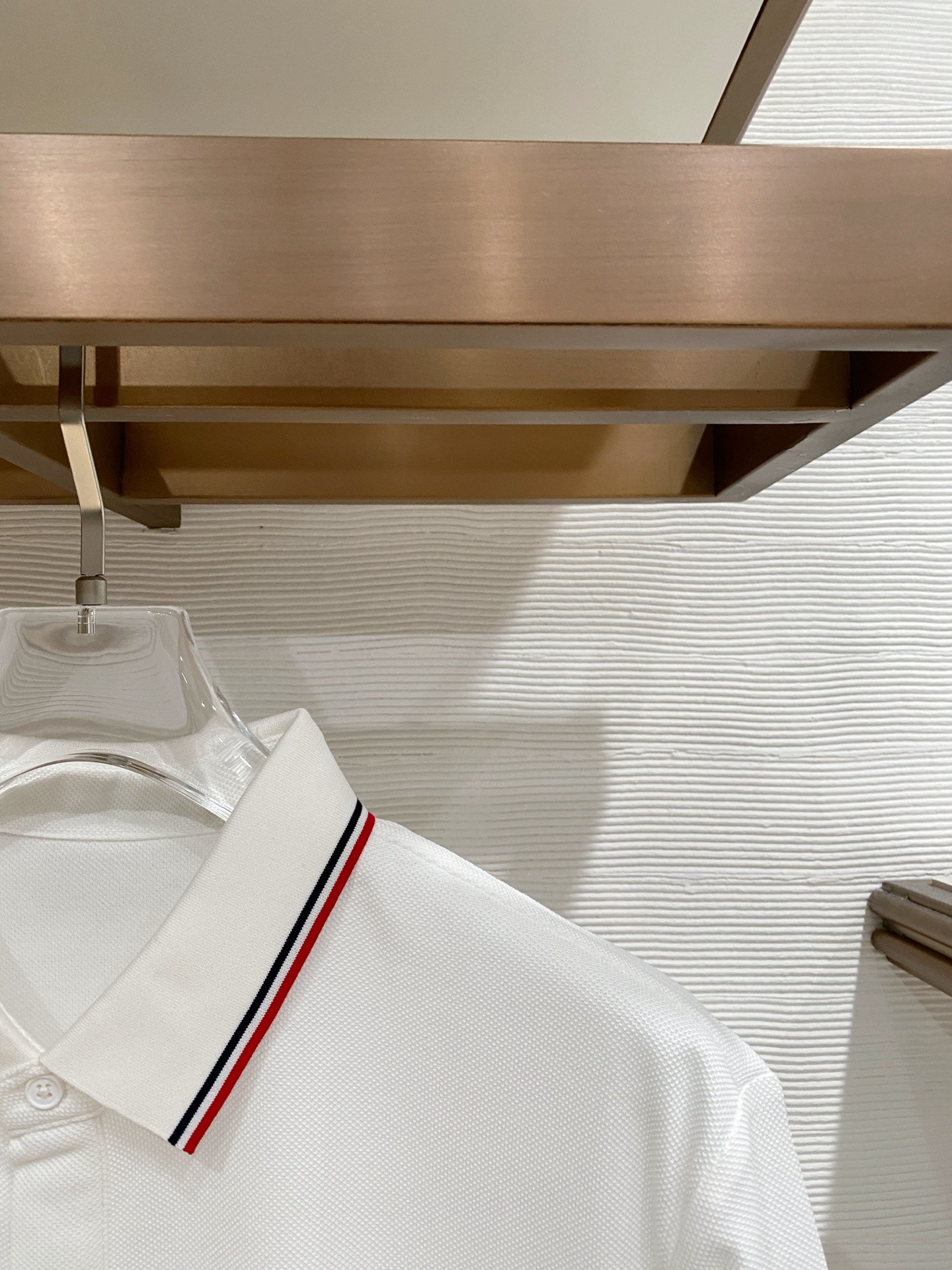 🌟 Mon# 26春夏 专属标识Polo衫短袖T恤 经典的翻领裁剪工艺从未停止.既不单调也不复杂,匠心之