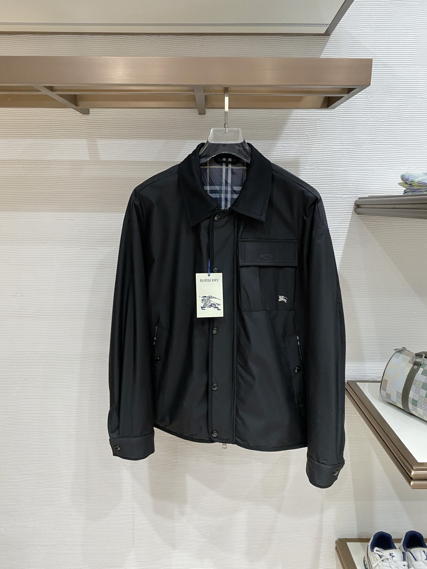 Burberry 巴宝莉 2026ss春季新款夹克外套全高端版本！高定专柜面料辅料，透气舒适度高，细节无