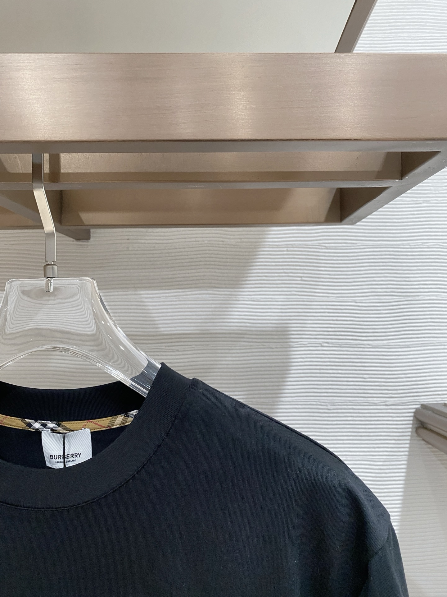 Burberry 巴宝莉 2026ss 春夏新款首发专柜最新款短袖圆领T恤 高端订制 设计前卫时尚！品牌