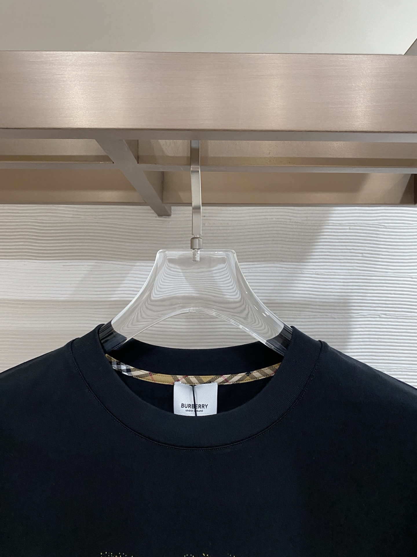 Burberry 巴宝莉 2026ss 春夏新款首发专柜最新款短袖圆领T恤 高端订制 设计前卫时尚！品牌