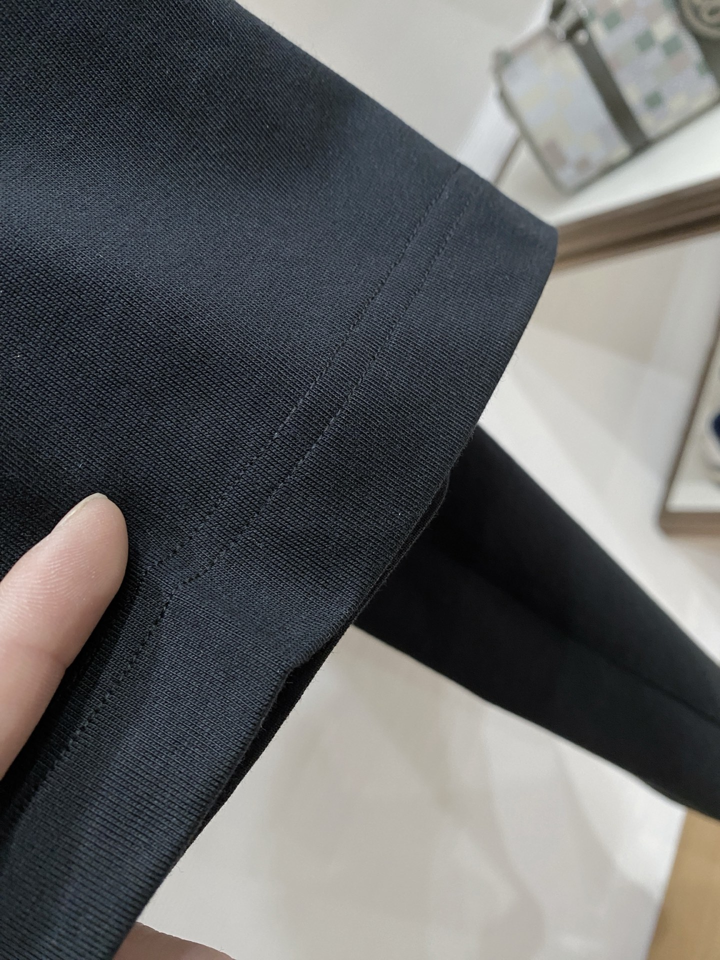 Burberry 巴宝莉 2026ss 春夏新款首发专柜最新款短袖圆领T恤 高端订制 设计前卫时尚！品牌