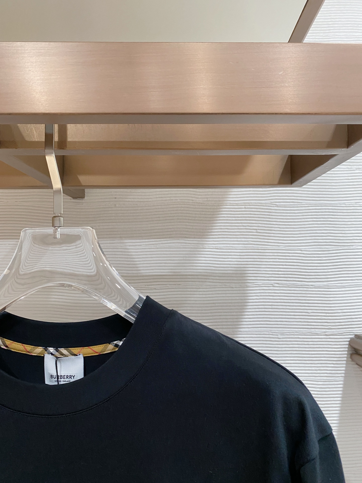 Burberry 巴宝莉 2026ss 春夏新款首发专柜最新款短袖圆领T恤 高端订制 设计前卫时尚！品牌