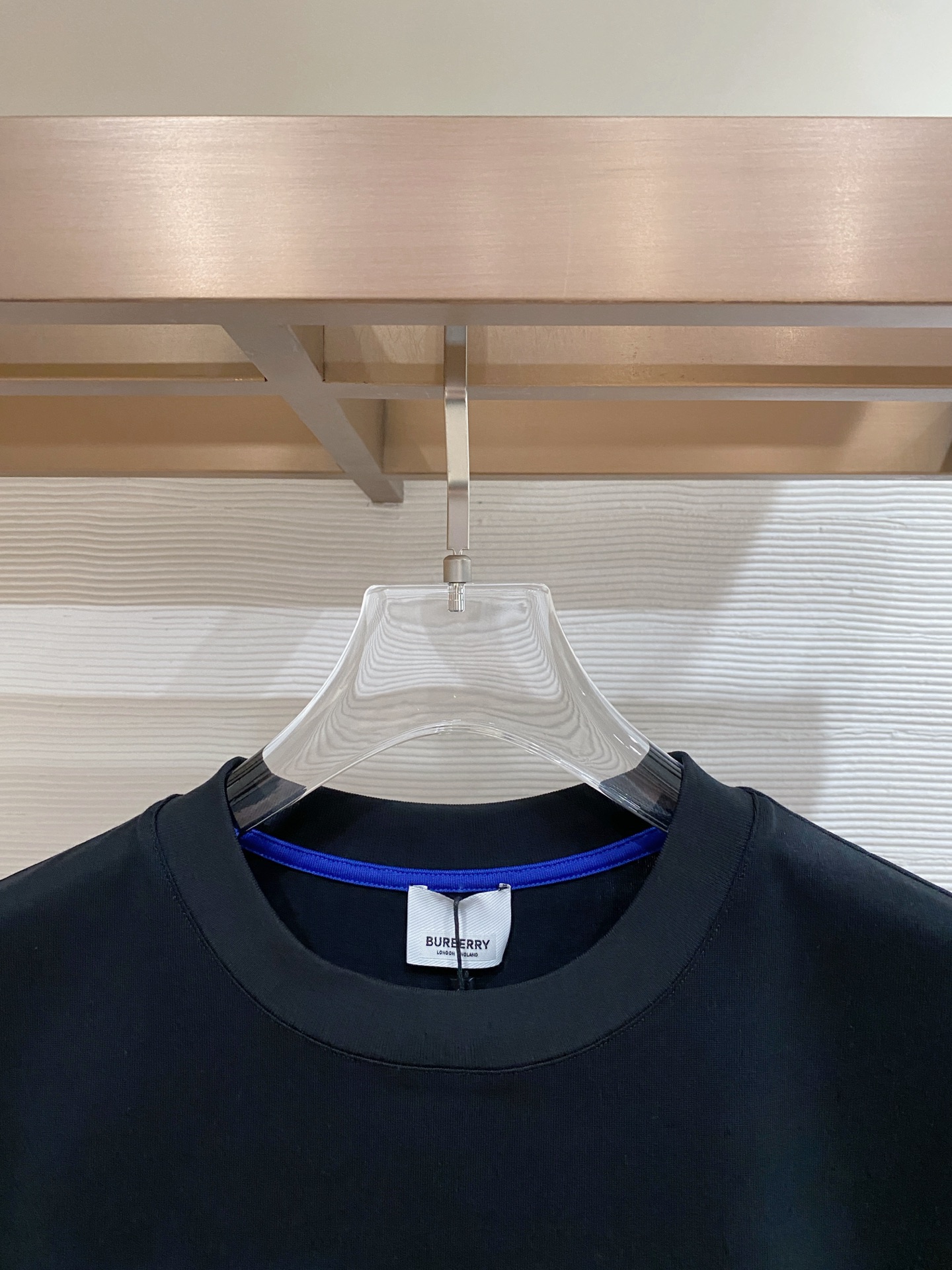 Burberry 巴宝莉 2026ss 春夏新款首发专柜最新款短袖圆领T恤 高端订制 设计前卫时尚！品牌