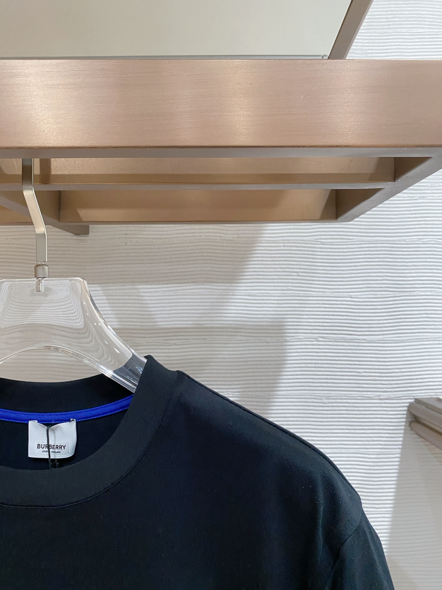 Burberry 巴宝莉 2026ss 春夏新款首发专柜最新款短袖圆领T恤 高端订制 设计前卫时尚！品牌