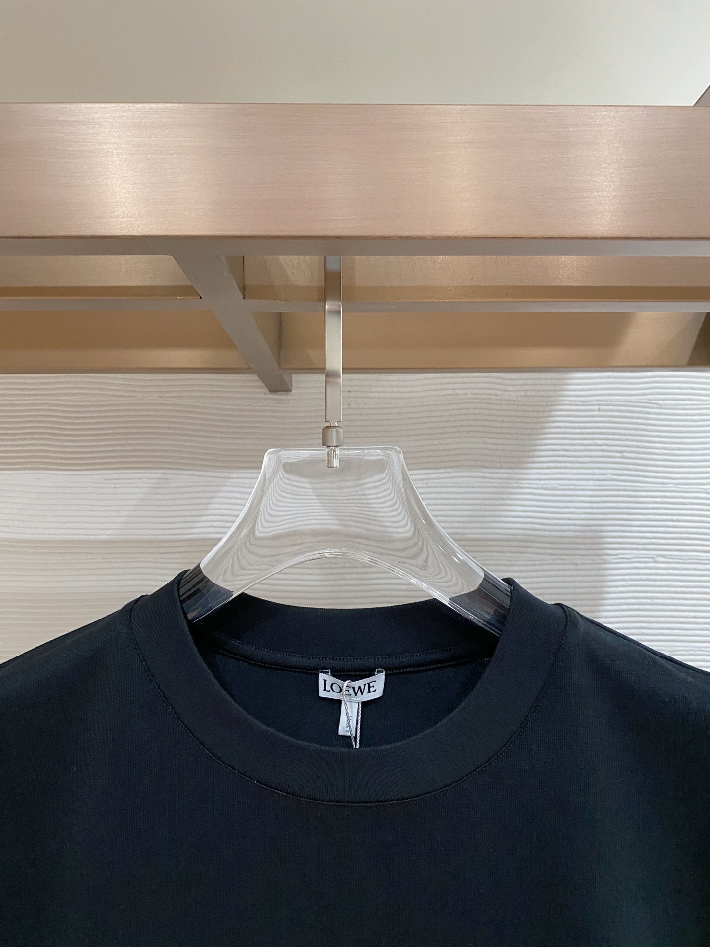 Loewe 罗意威 2026ss 春夏新款首发专柜最新款短袖圆领T恤 高端订制 设计前卫时尚！品牌log