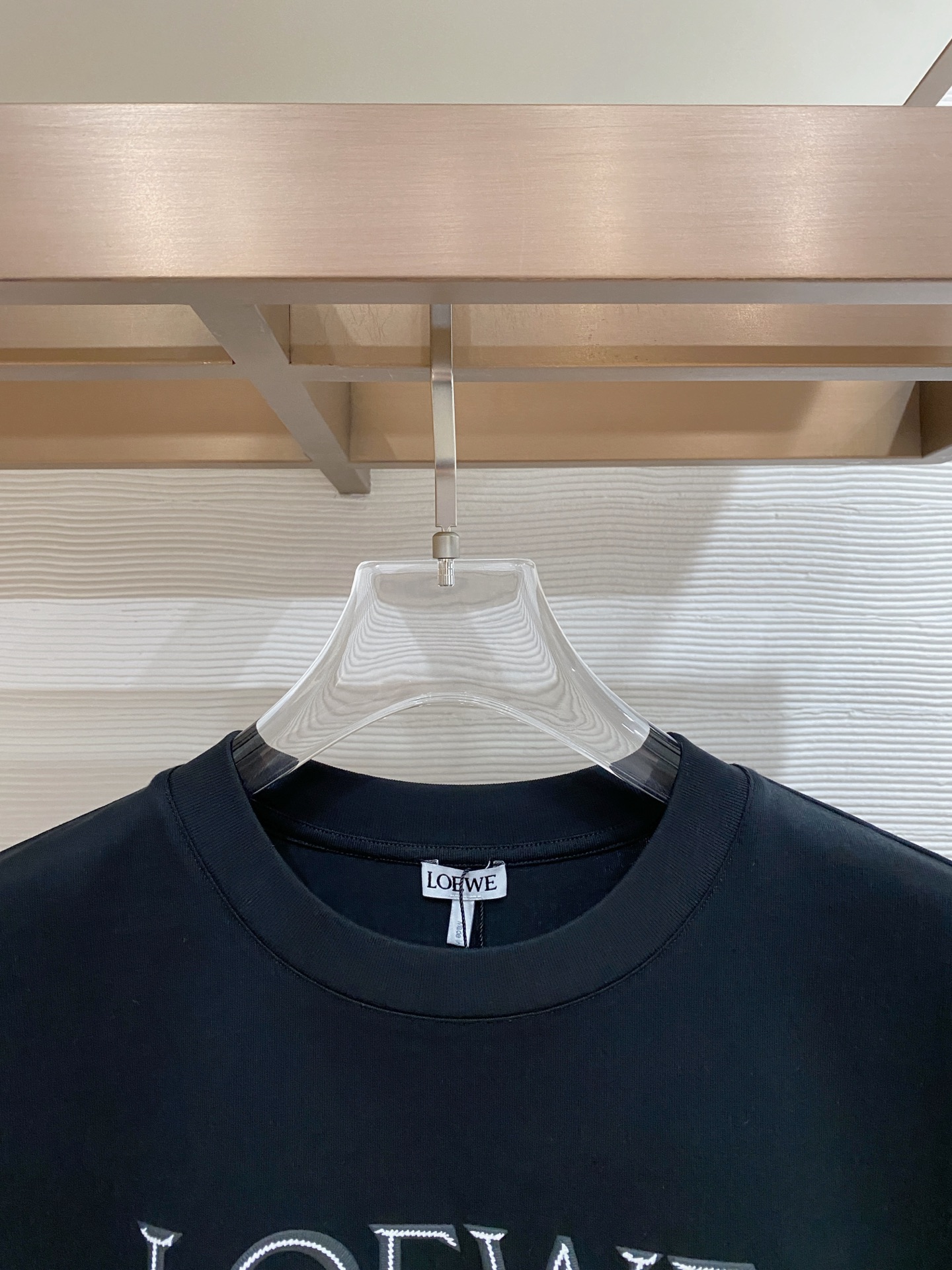 Loewe 罗意威 2026ss 春夏新款首发专柜最新款短袖圆领T恤 高端订制 设计前卫时尚！品牌log
