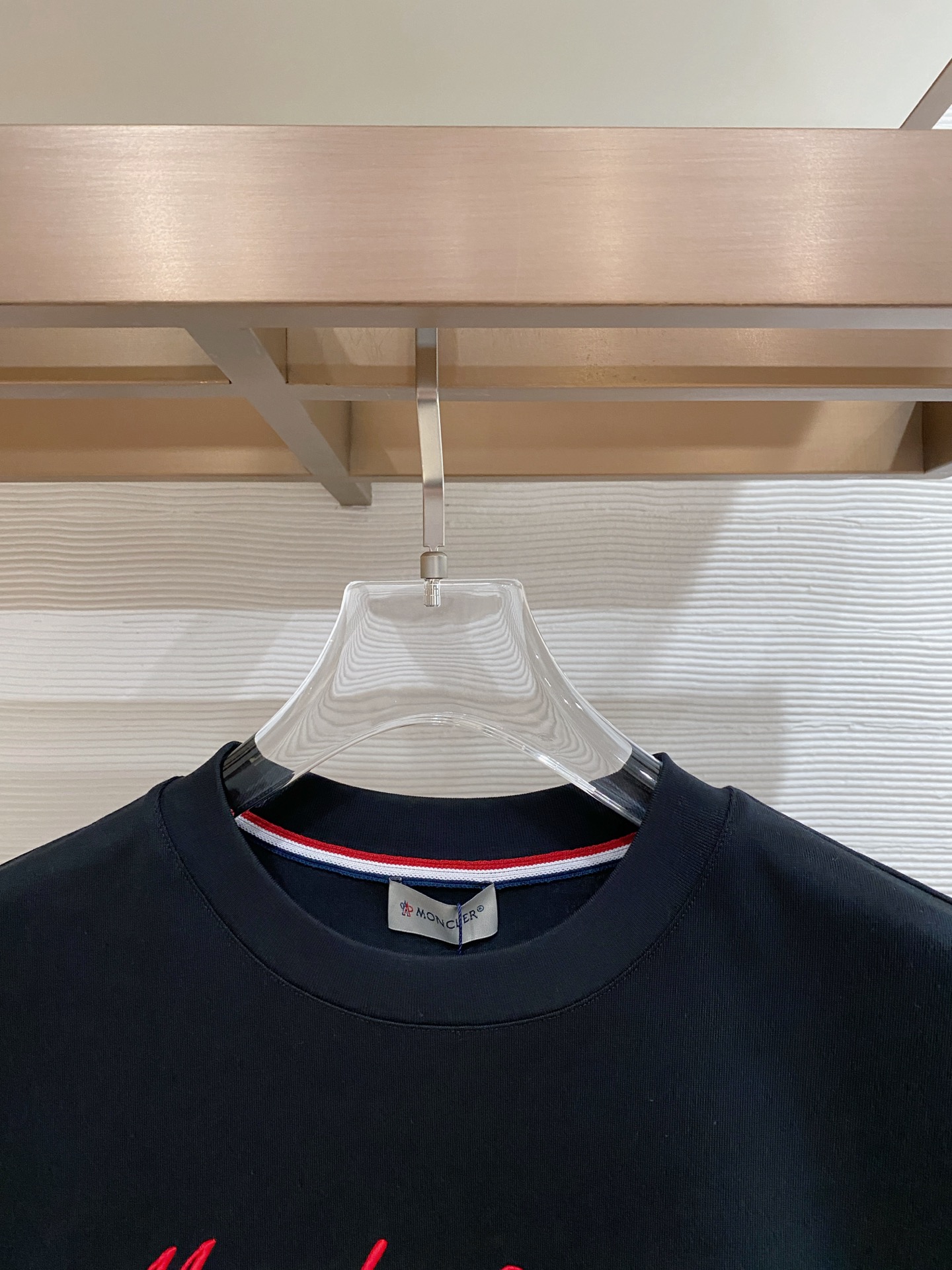 Moncler 蒙口 2026ss 春夏新款首发专柜最新款短袖圆领T恤 高端订制 设计前卫时尚！品牌lo