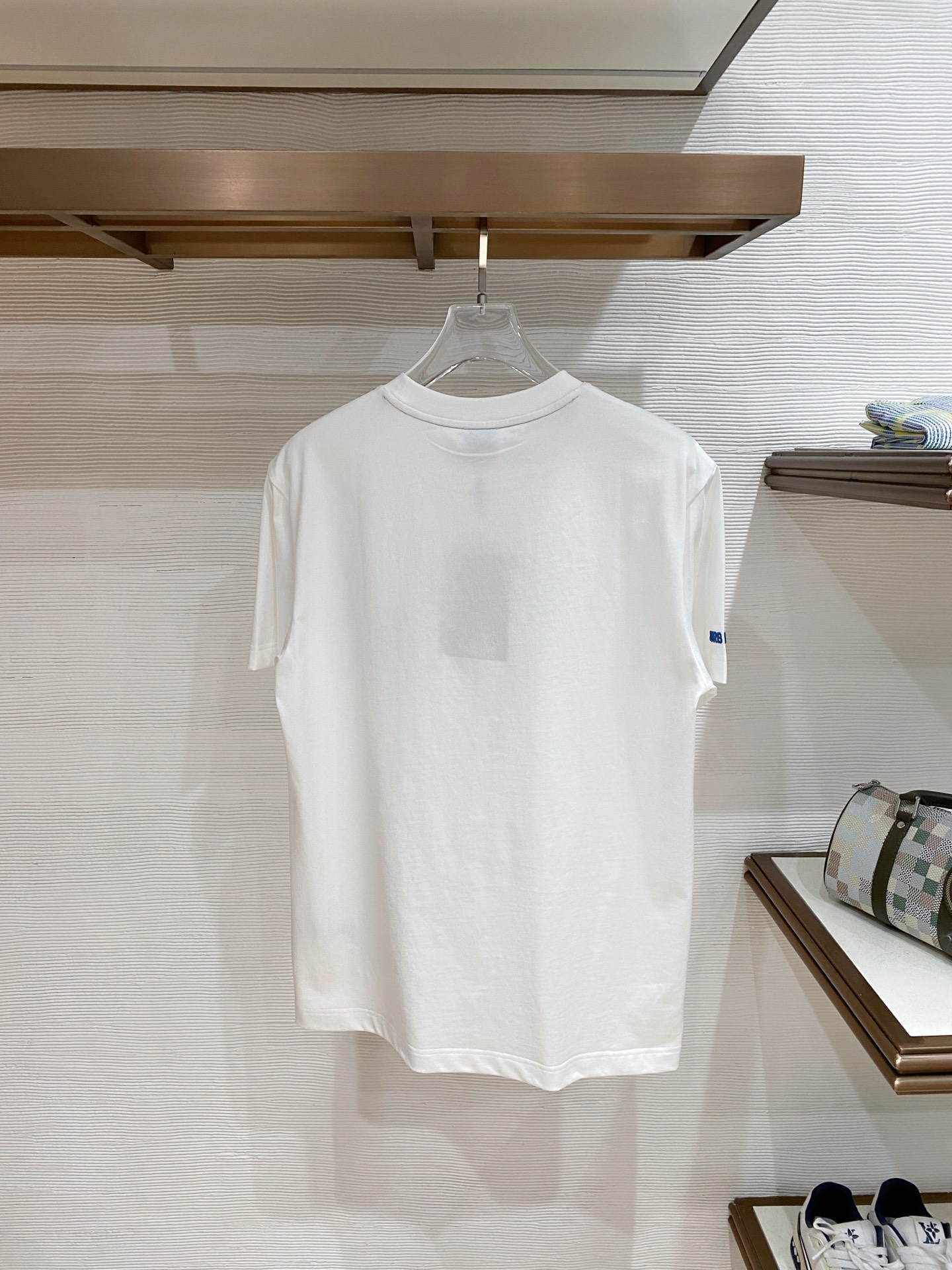 Burberry 巴宝莉 2026ss 春夏新款首发专柜最新款短袖圆领T恤 高端订制 设计前卫时尚！品牌