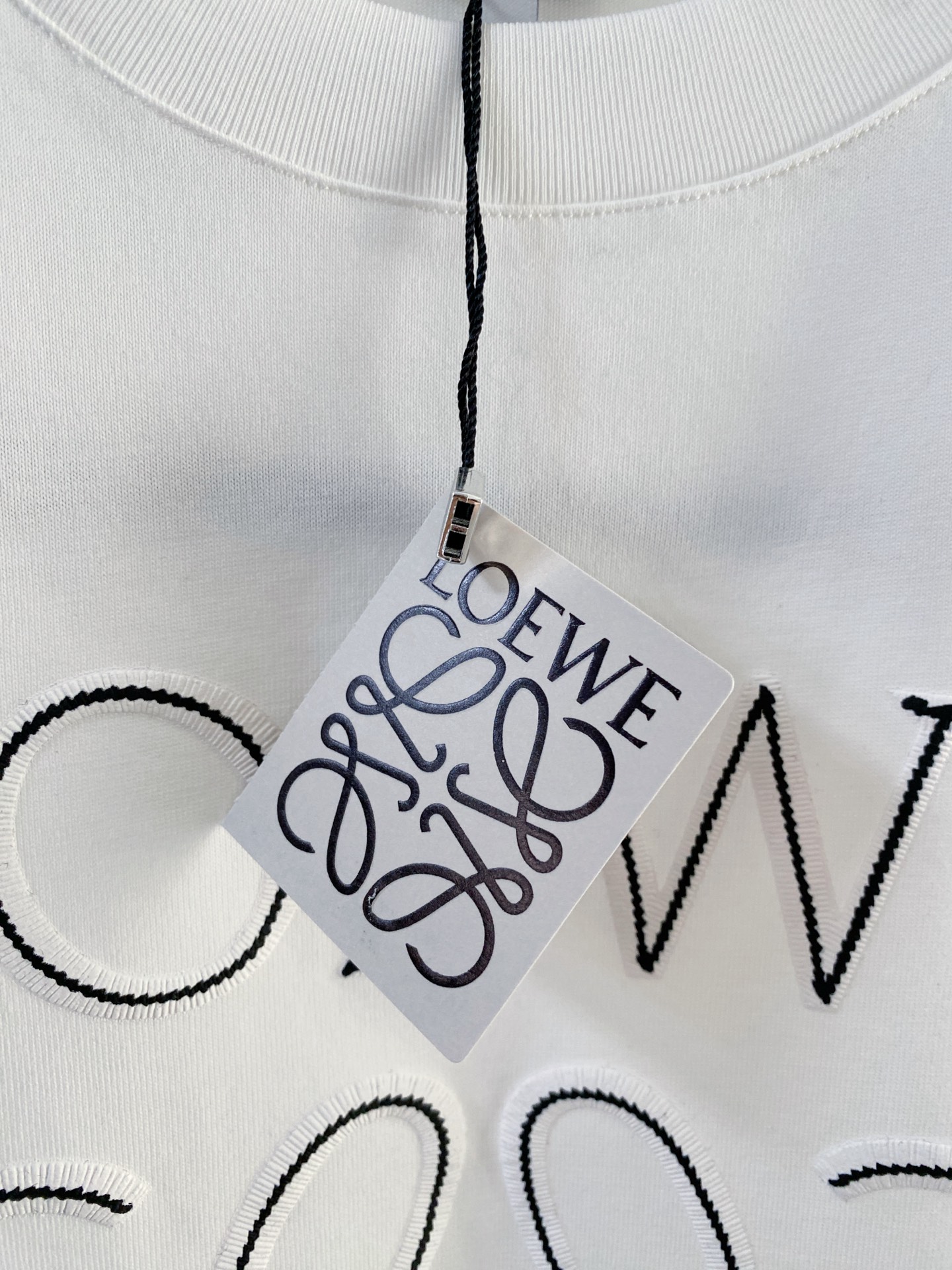 Loewe 罗意威 2026ss 春夏新款首发专柜最新款短袖圆领T恤 高端订制 设计前卫时尚！品牌log