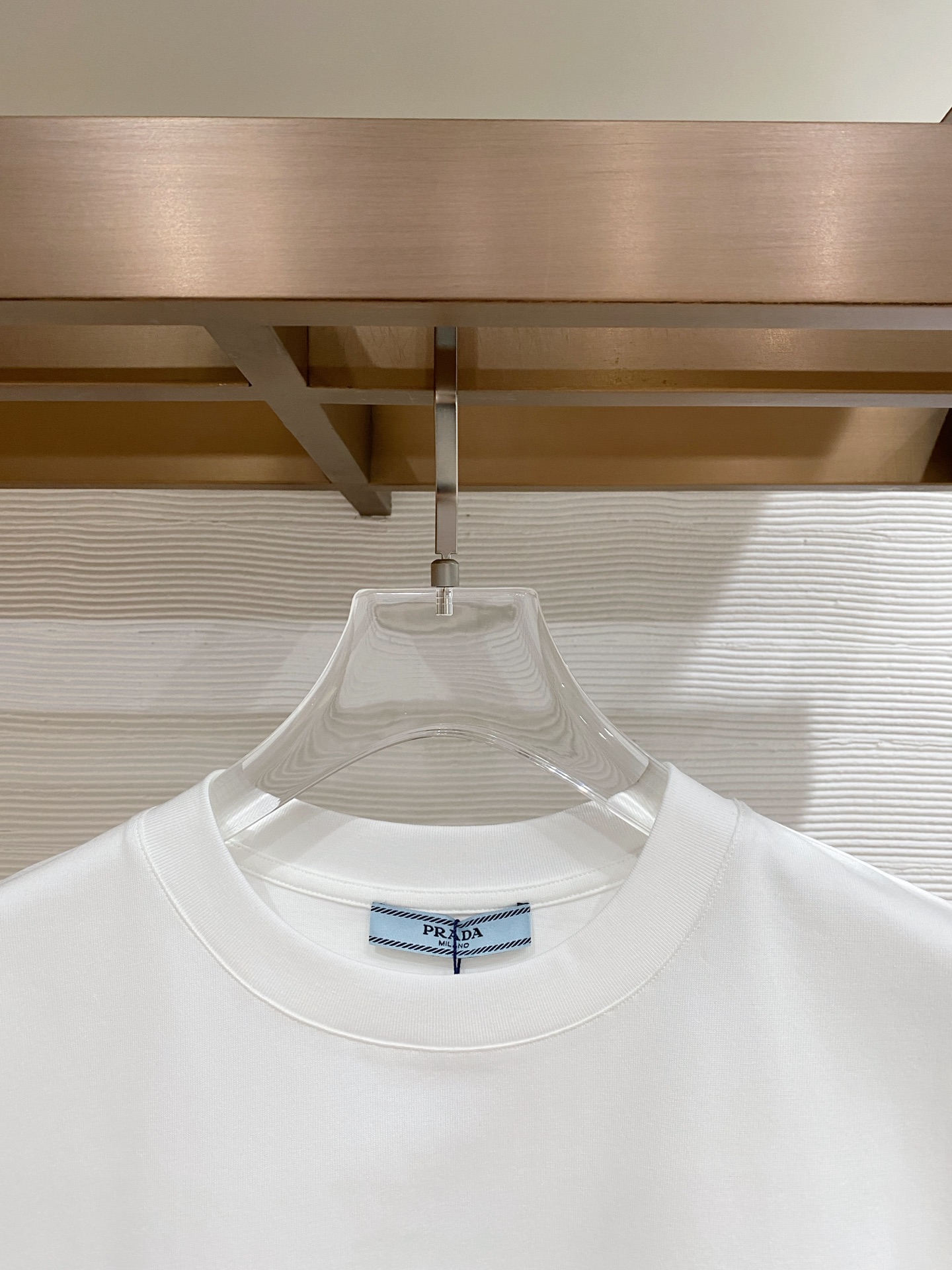 Prada 普拉达 2026ss 春夏新款首发专柜最新款短袖圆领T恤 高端订制 设计前卫时尚！品牌log