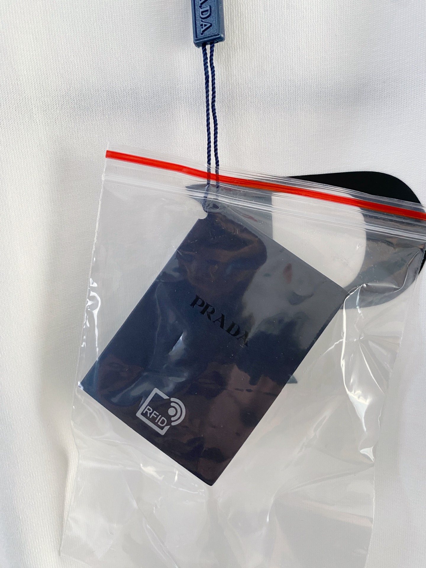 Prada 普拉达 2026ss 春夏新款首发专柜最新款短袖圆领T恤 高端订制 设计前卫时尚！品牌log