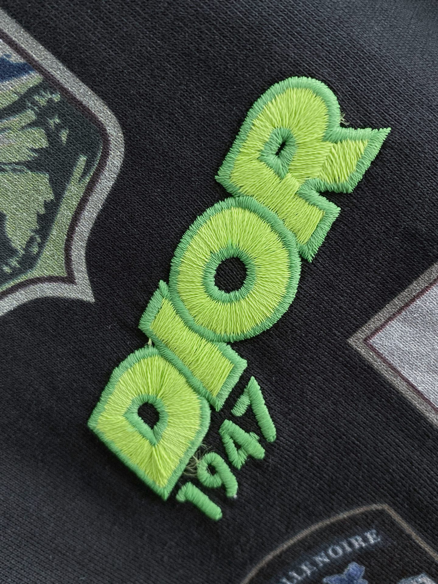 Dior 迪奥 2026ss 春夏新款首发专柜最新款短袖圆领T恤 高端订制 设计前卫时尚！品牌logo重