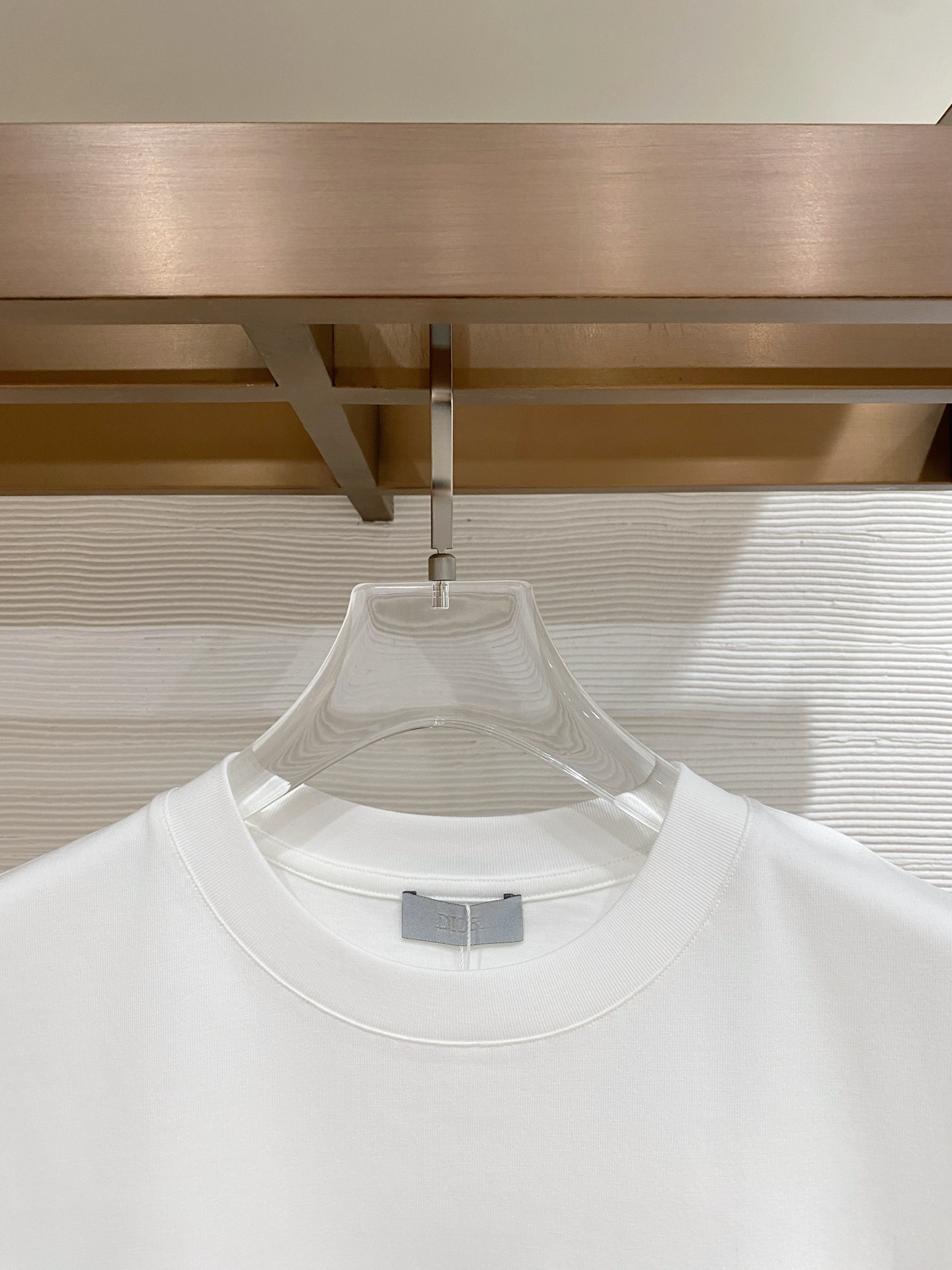 Dior 迪奥 2026ss 春夏新款首发专柜最新款短袖圆领T恤 高端订制 设计前卫时尚！品牌logo重