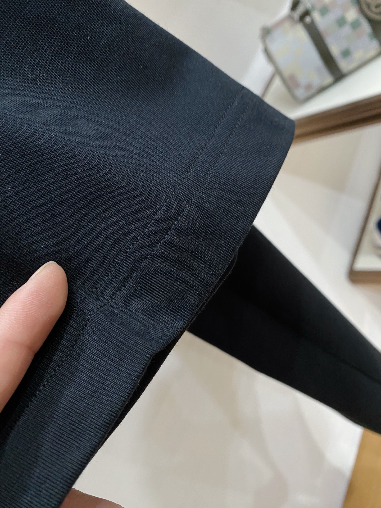 Gucci 古奇 2026ss 春夏新款首发专柜最新款短袖圆领T恤 高端订制 设计前卫时尚！品牌logo