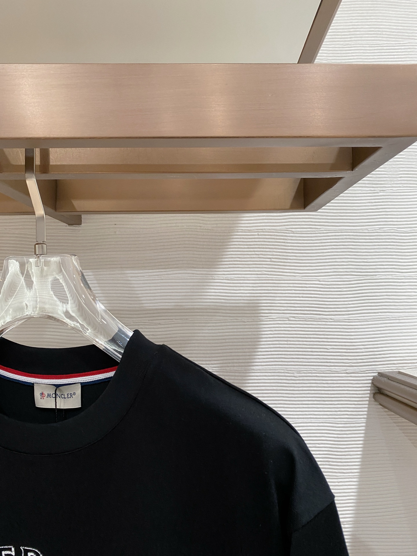 Moncler 蒙口 2026ss 春夏新款首发专柜最新款短袖圆领T恤 高端订制 设计前卫时尚！品牌lo