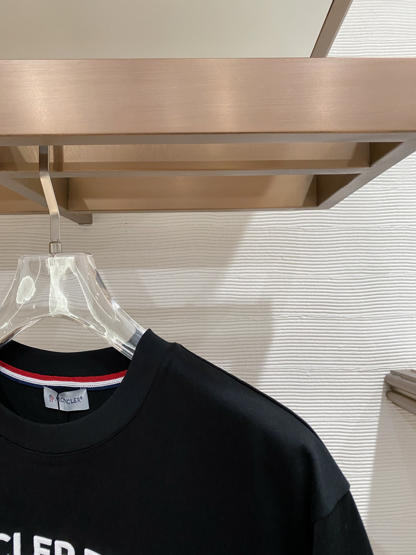 Moncler 蒙口 2026ss 春夏新款首发专柜最新款短袖圆领T恤 高端订制 设计前卫时尚！品牌lo