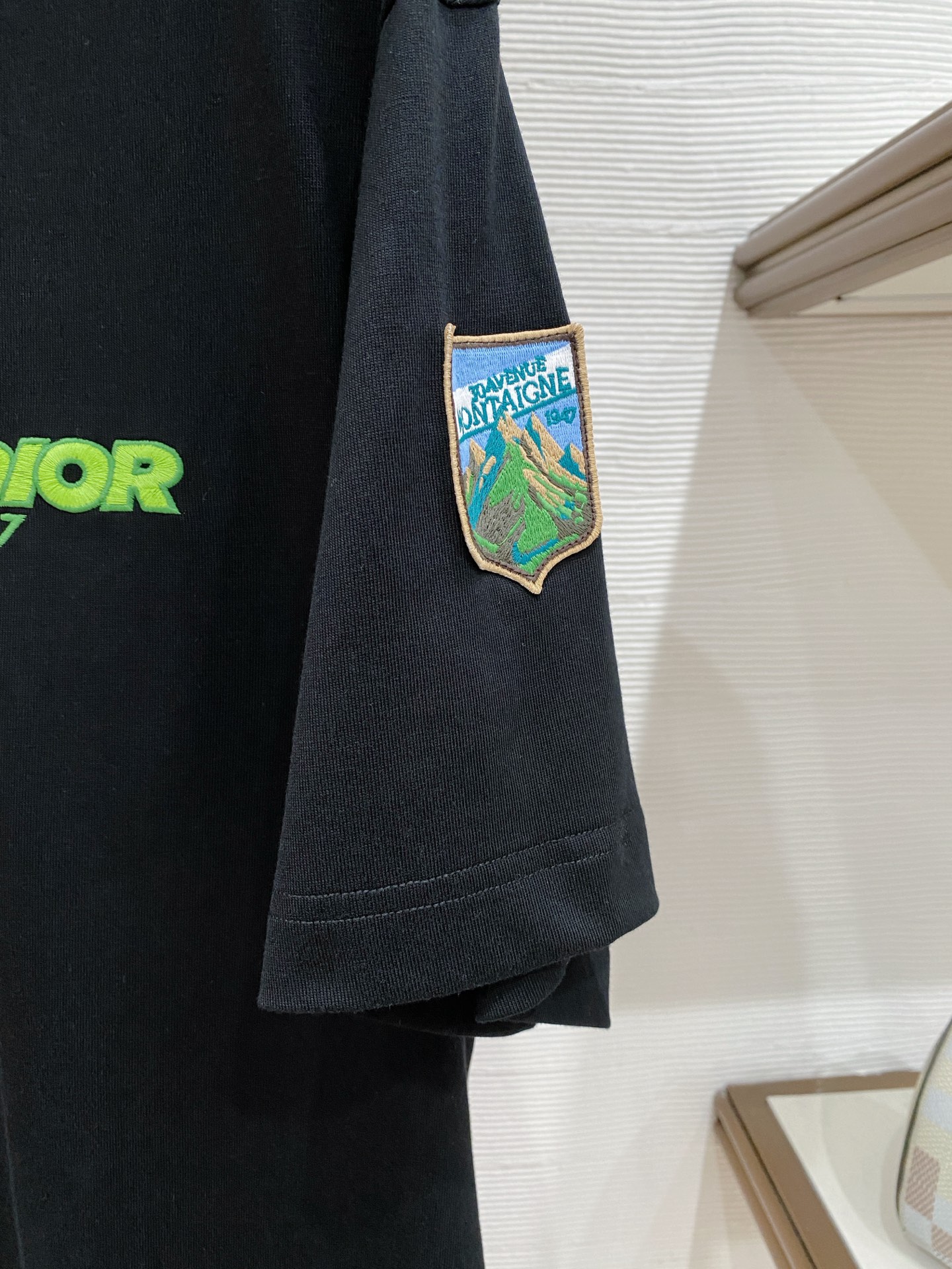 Dior 迪奥 2026ss 春夏新款首发专柜最新款短袖圆领T恤 高端订制 设计前卫时尚！品牌logo重