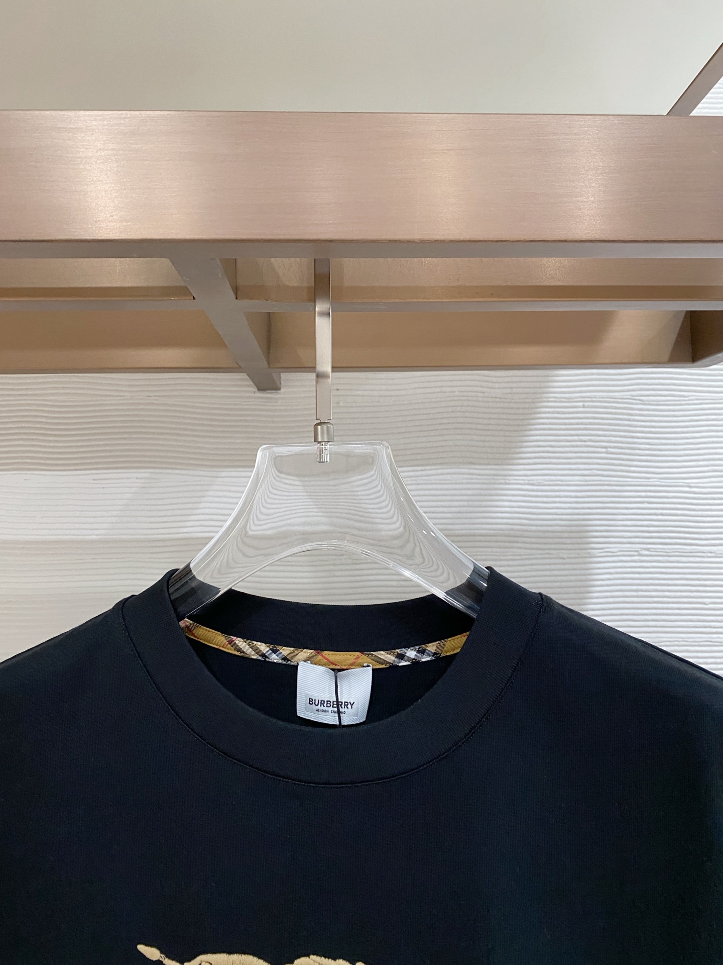 Burberry 巴宝莉 2026ss 春夏新款首发专柜最新款短袖圆领T恤 高端订制 设计前卫时尚！品牌