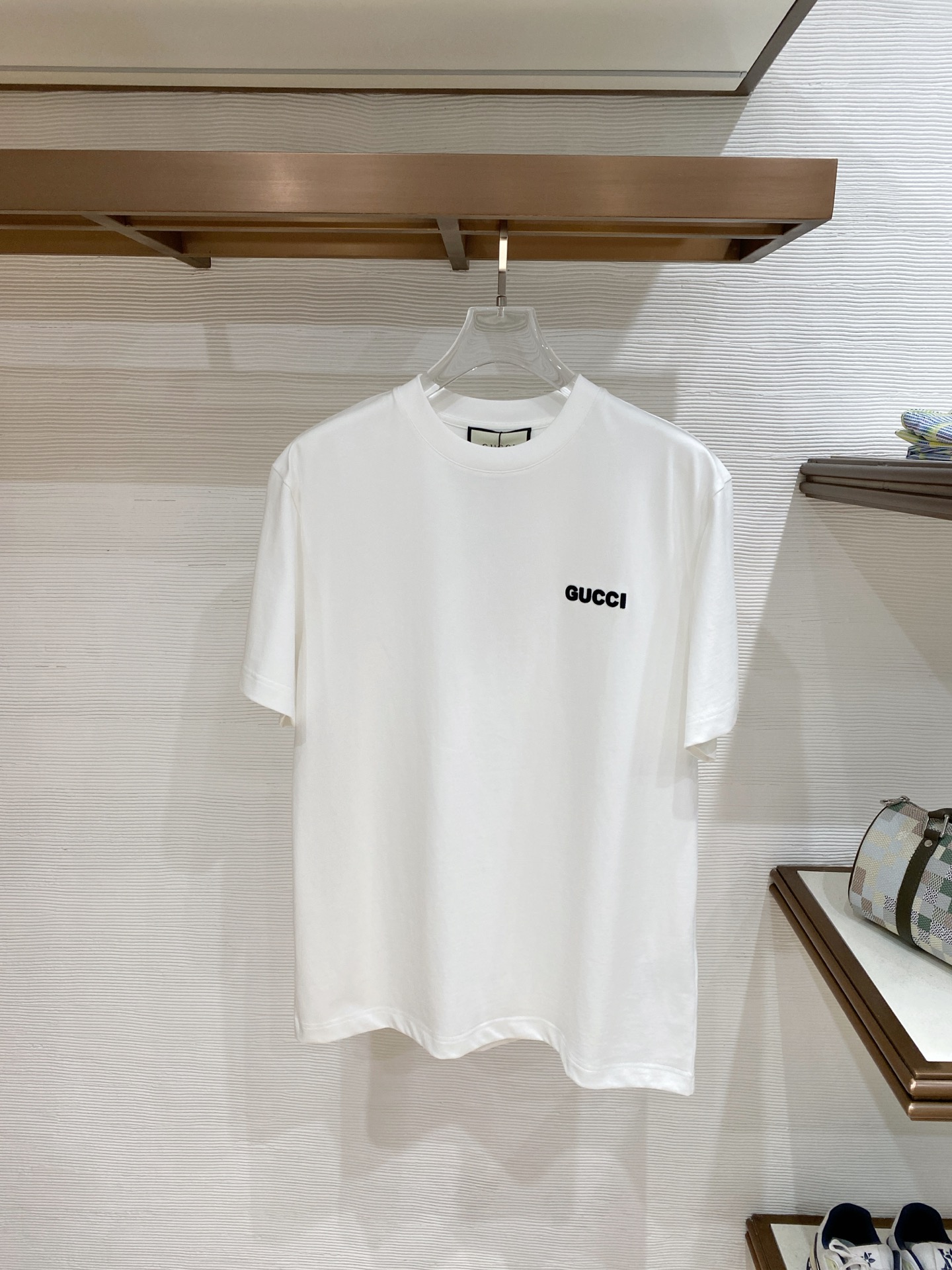 Gucci 古奇 2026ss 春夏新款首发专柜最新款短袖圆领T恤 高端订制 设计前卫时尚！品牌logo