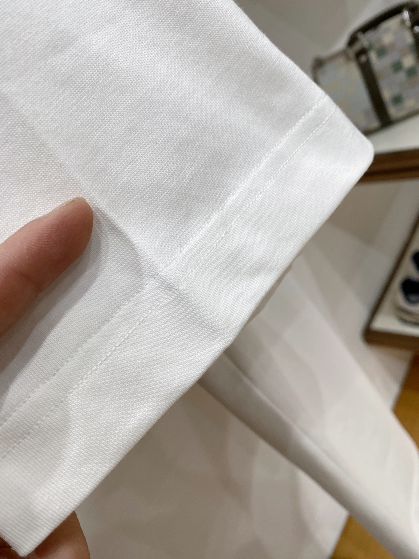 Versace 范思哲 2026ss 春夏新款首发专柜最新款短袖圆领T恤 高端订制 设计前卫时尚！品牌l