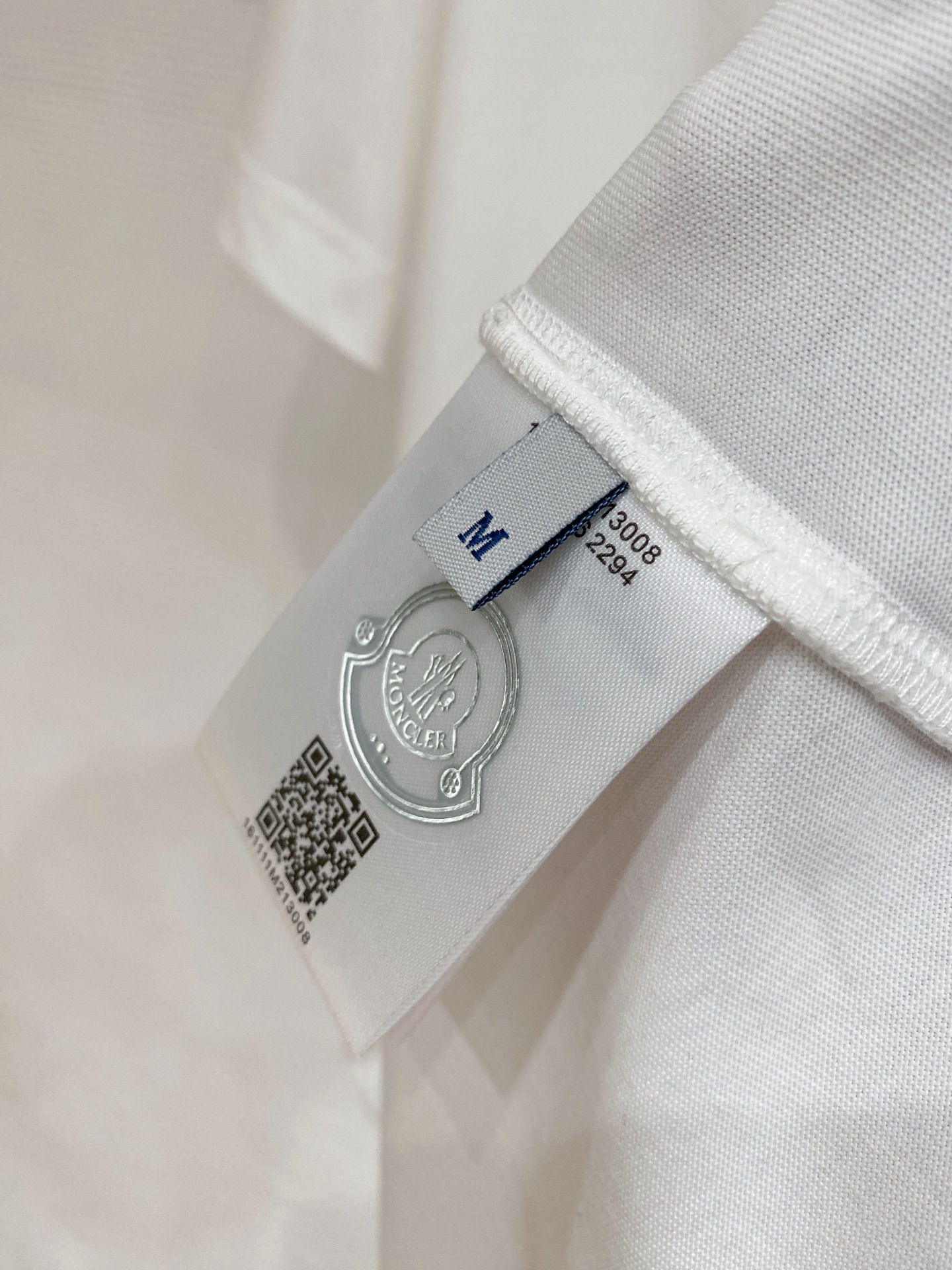 Moncler 蒙口 2026ss 春夏新款首发专柜最新款短袖圆领T恤 高端订制 设计前卫时尚！品牌lo