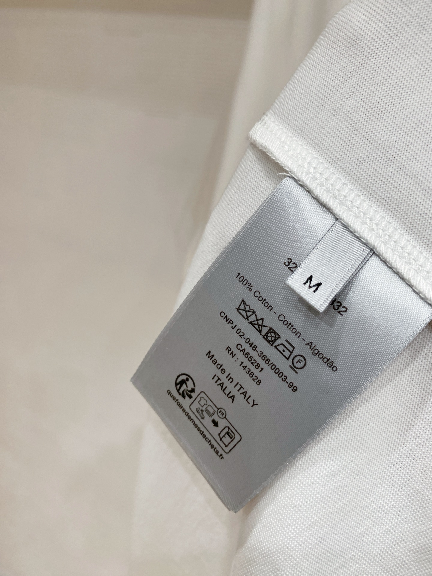 Dior 迪奥 2026ss 春夏新款首发专柜最新款短袖圆领T恤 高端订制 设计前卫时尚！品牌logo重