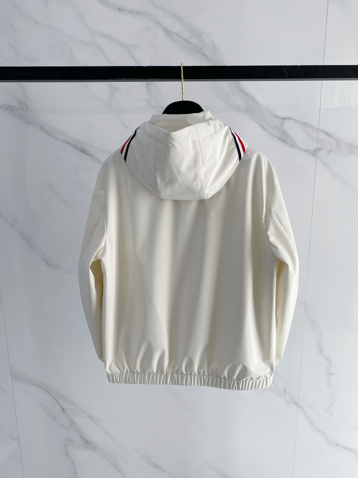 Moncler 蒙口 2026ss春季新款连帽夹克外套全高端版本！高定专柜面料辅料，透气舒适度高，细节无