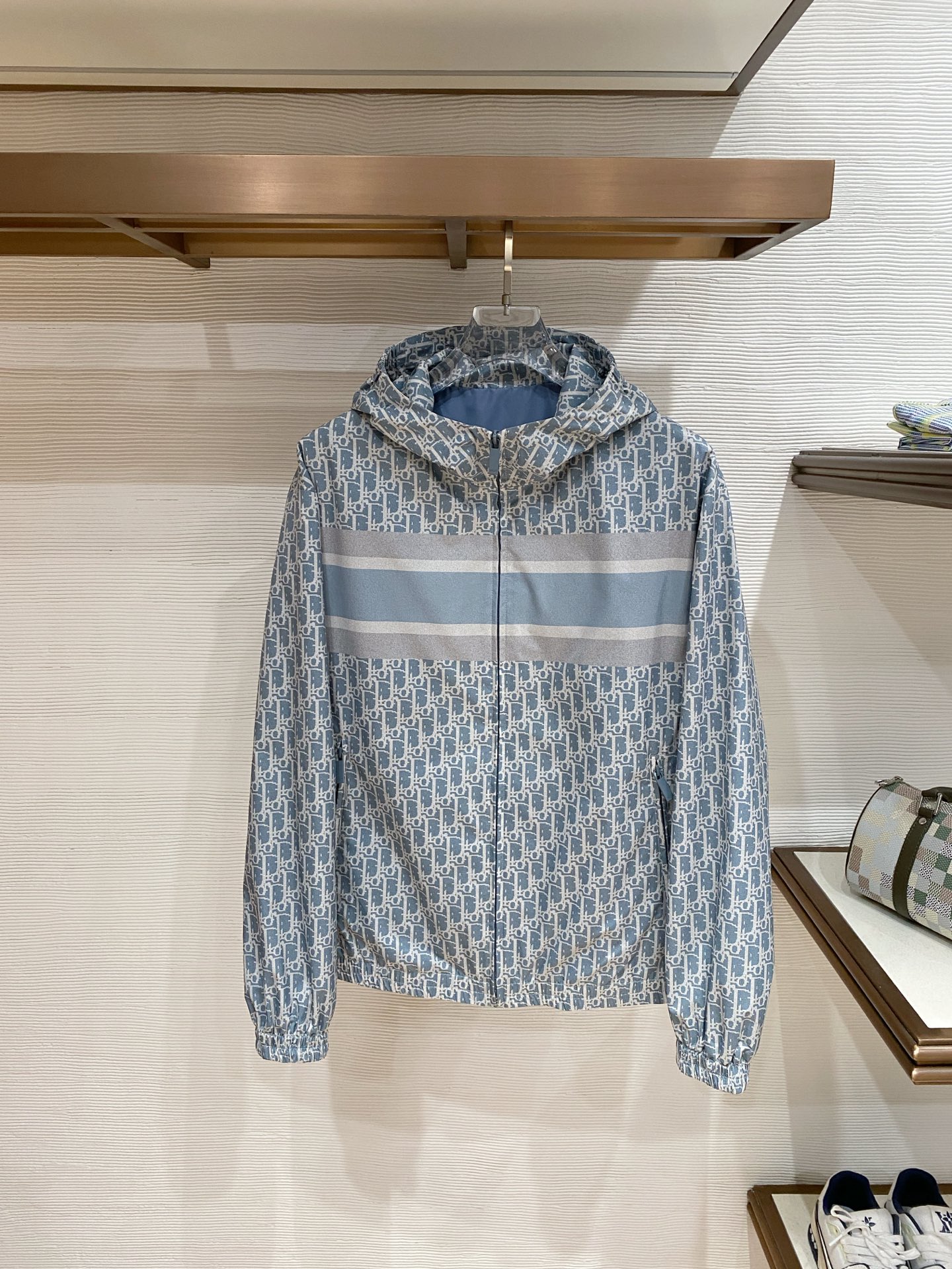 Dior 迪奥 2026ss春季新款夹克外套全高端版本！高定专柜面料辅料，透气舒适度高，细节无可挑剔，做