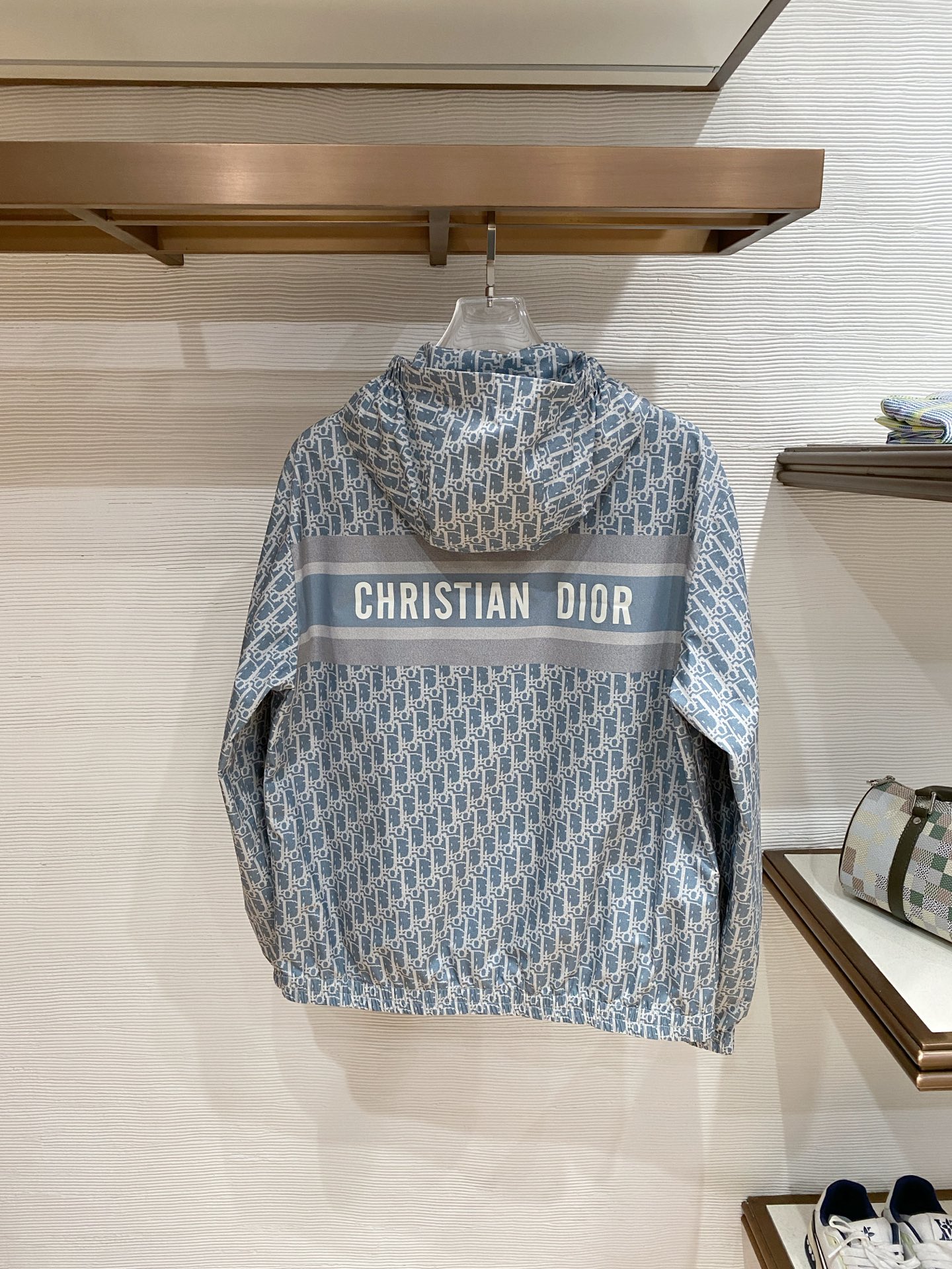 Dior 迪奥 2026ss春季新款夹克外套全高端版本！高定专柜面料辅料，透气舒适度高，细节无可挑剔，做